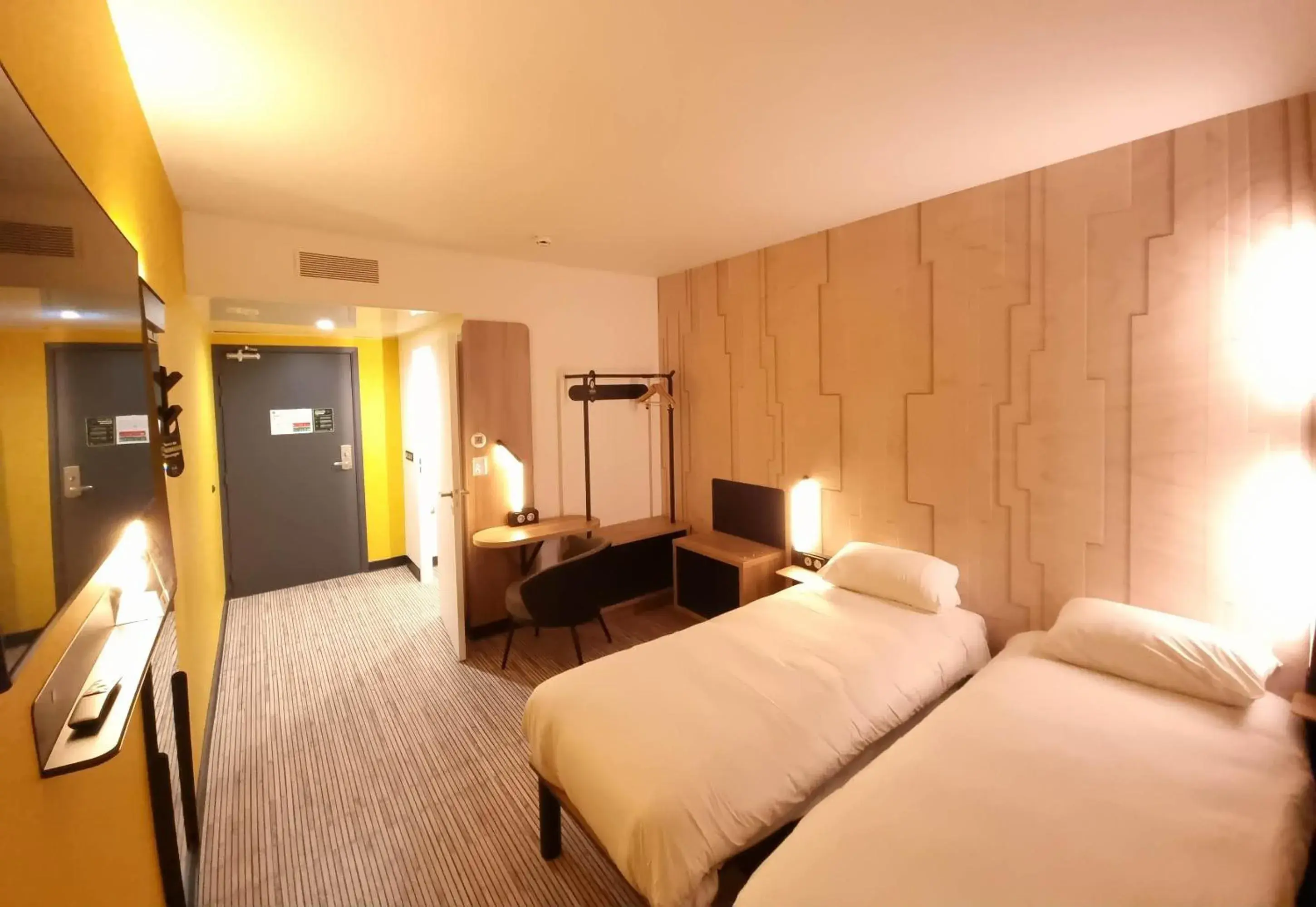 Twin Room in B&B HOTEL Nice Stade Riviera Twin Room in B&B HOTEL Nice Stade Riviera