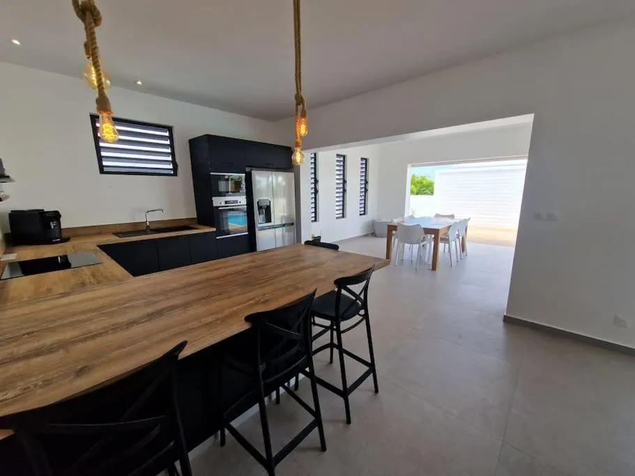Villa K'araïbes - Saint François - Jusqu'à 6 personnes et 1 bébé