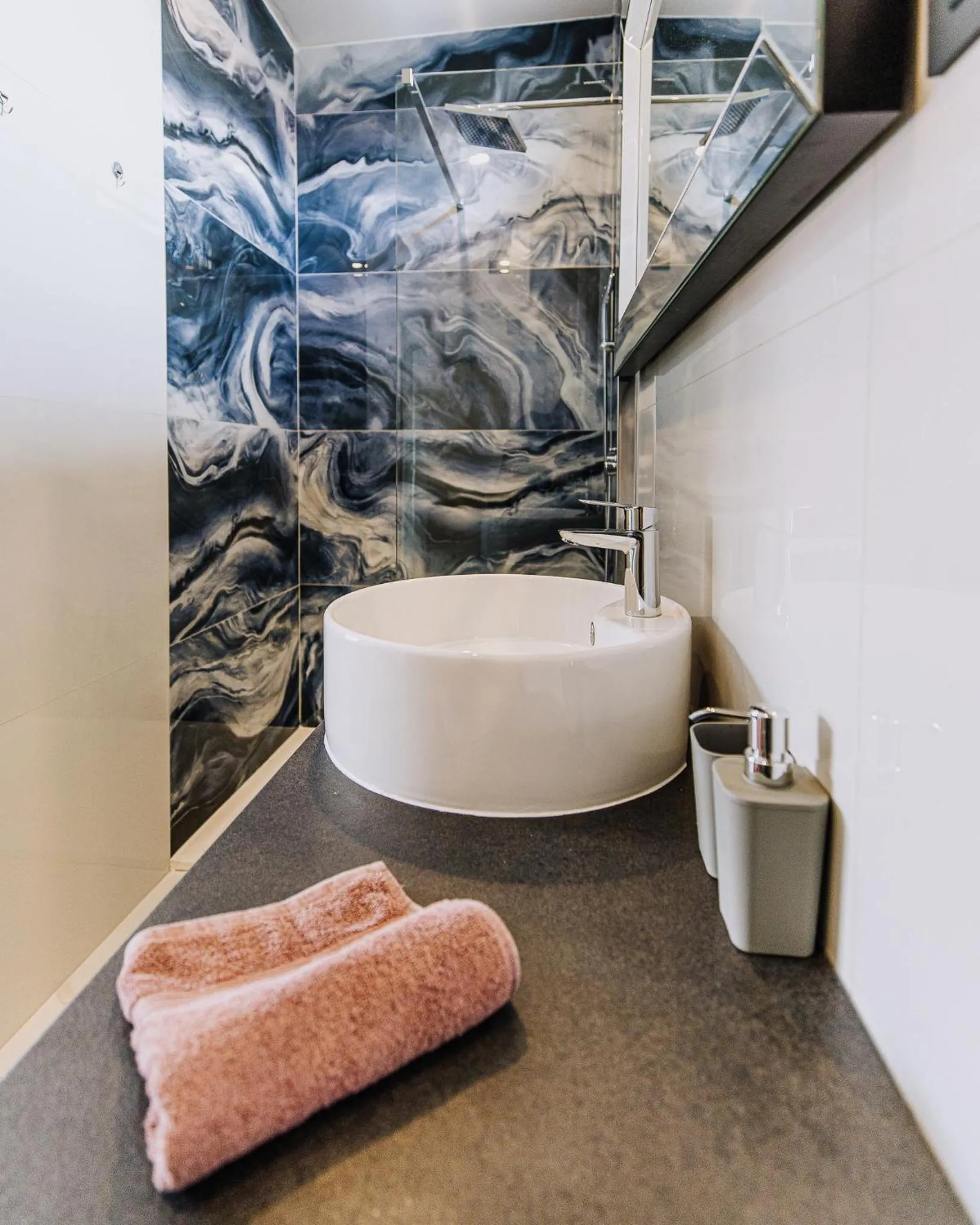 Bathroom in Allegra Rooms