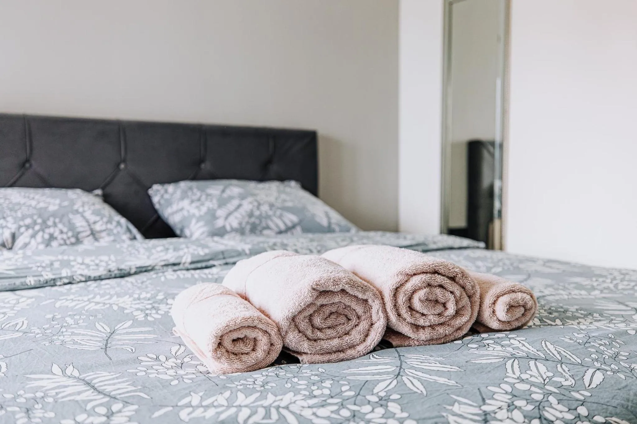 Bed in Allegra Rooms