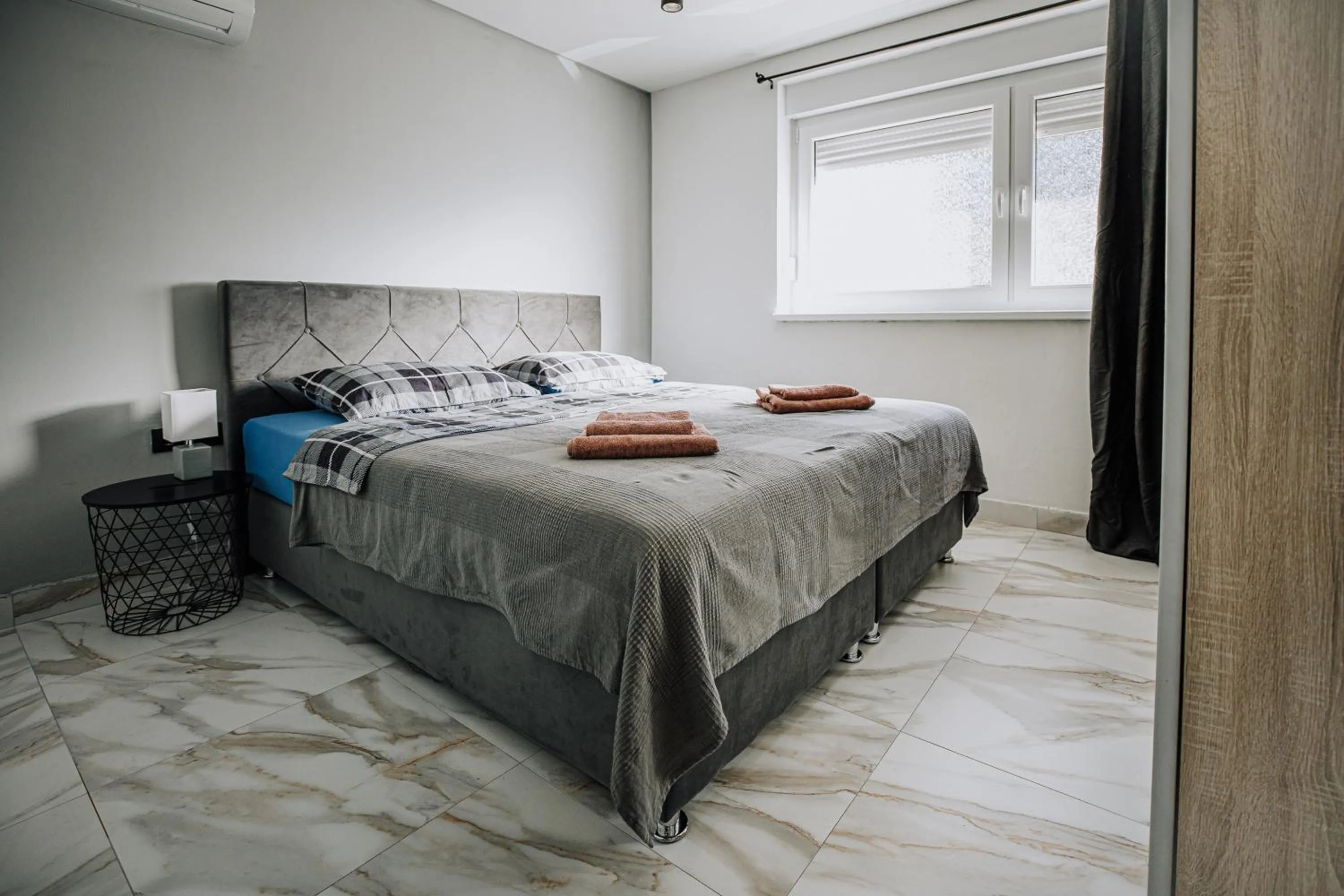 Bedroom, Bed in Allegra Rooms