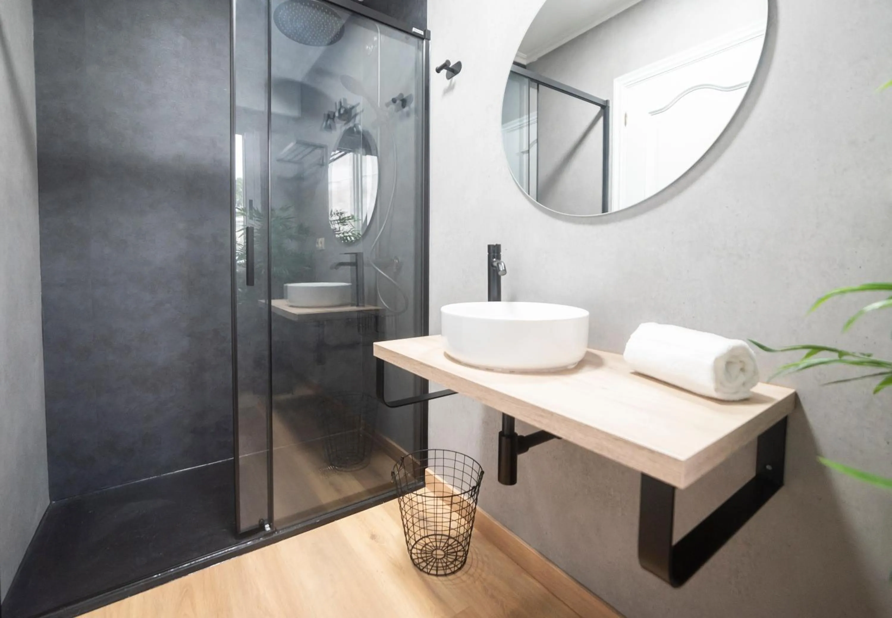 Shower in Apartamento AN Sol “Ferrol”