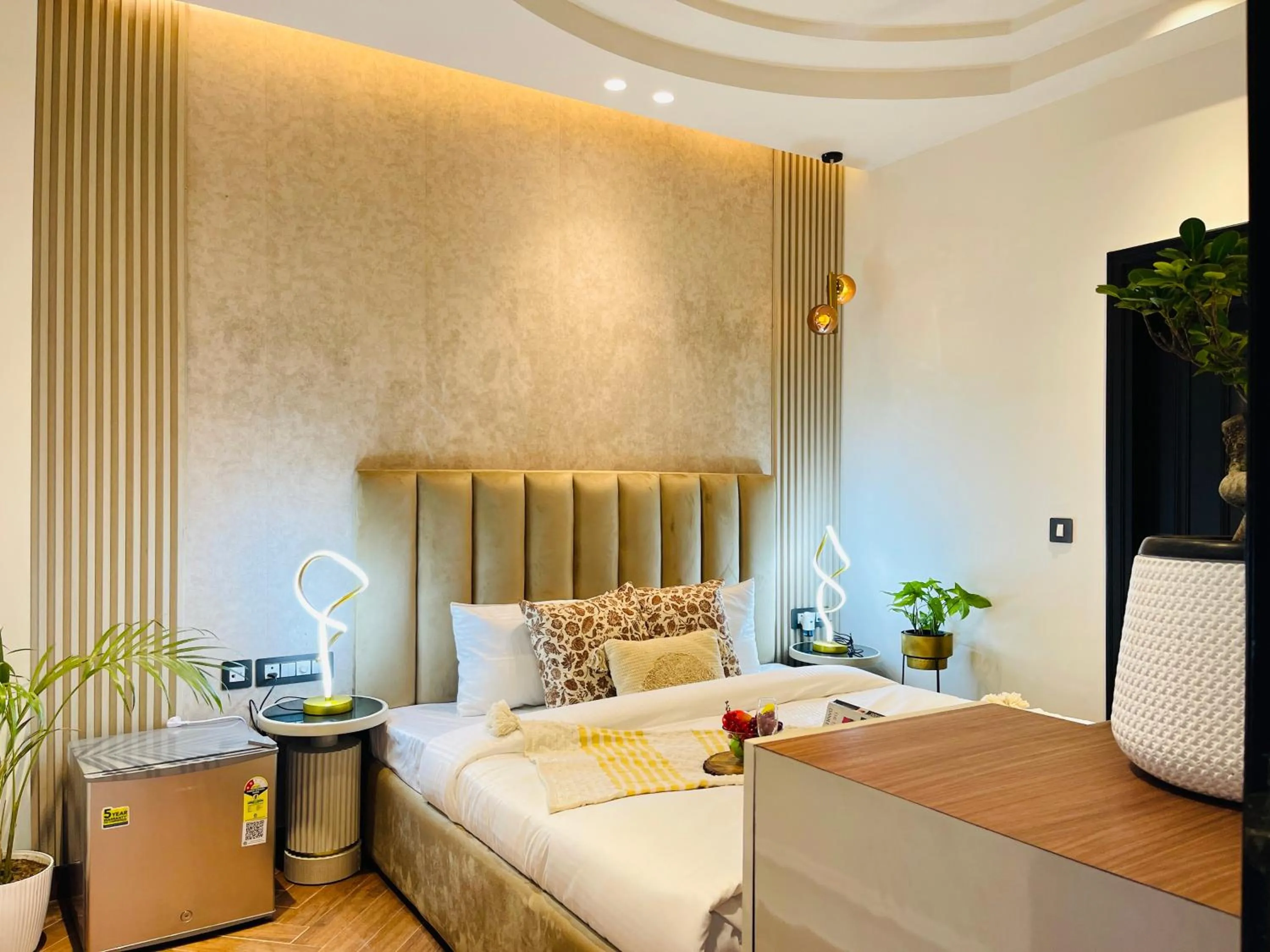 Bedroom, Bed in Bedchambers Stay near Select Citywalk, Saket