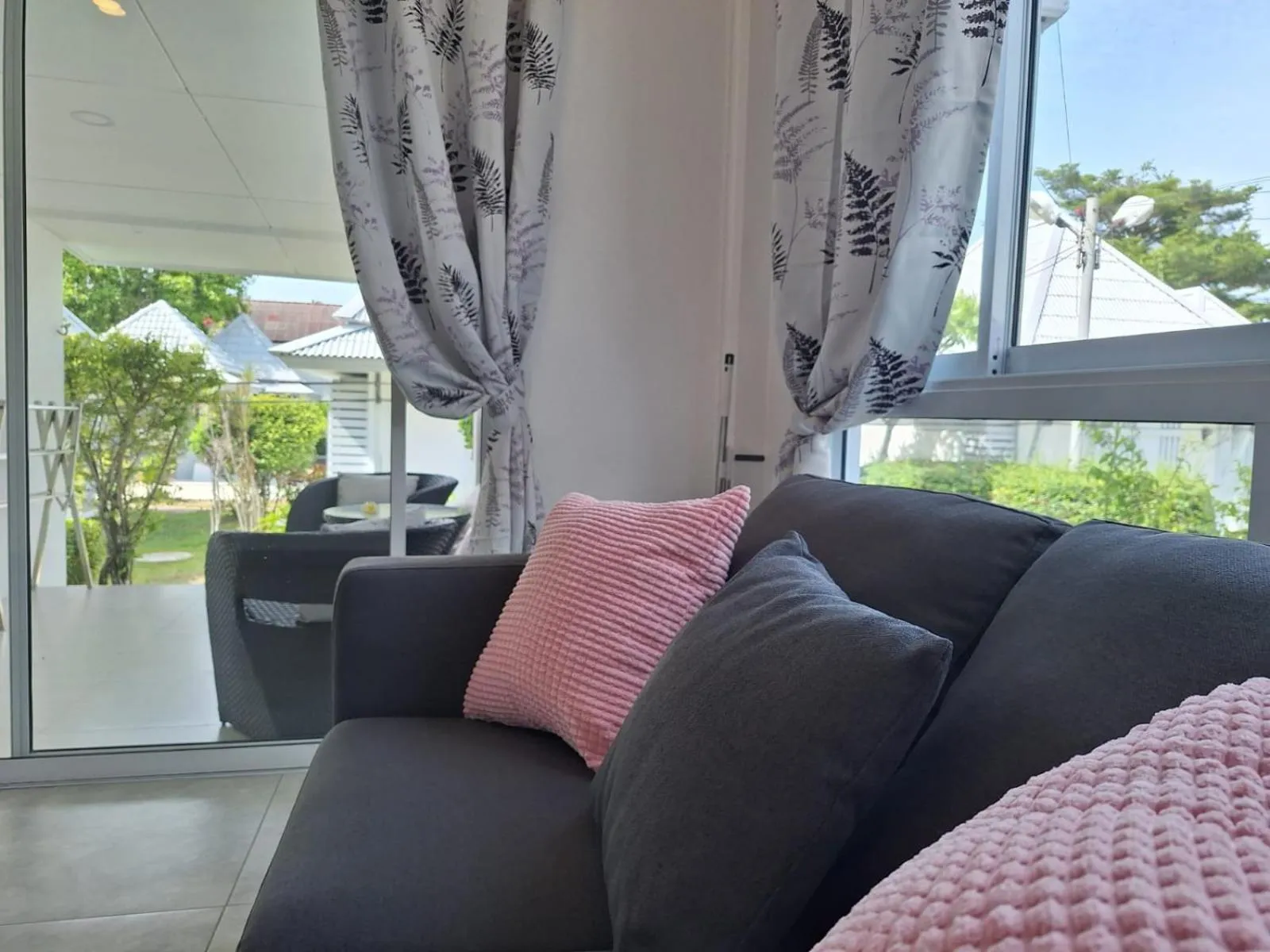 Living room in Thiptara Resort - adults only