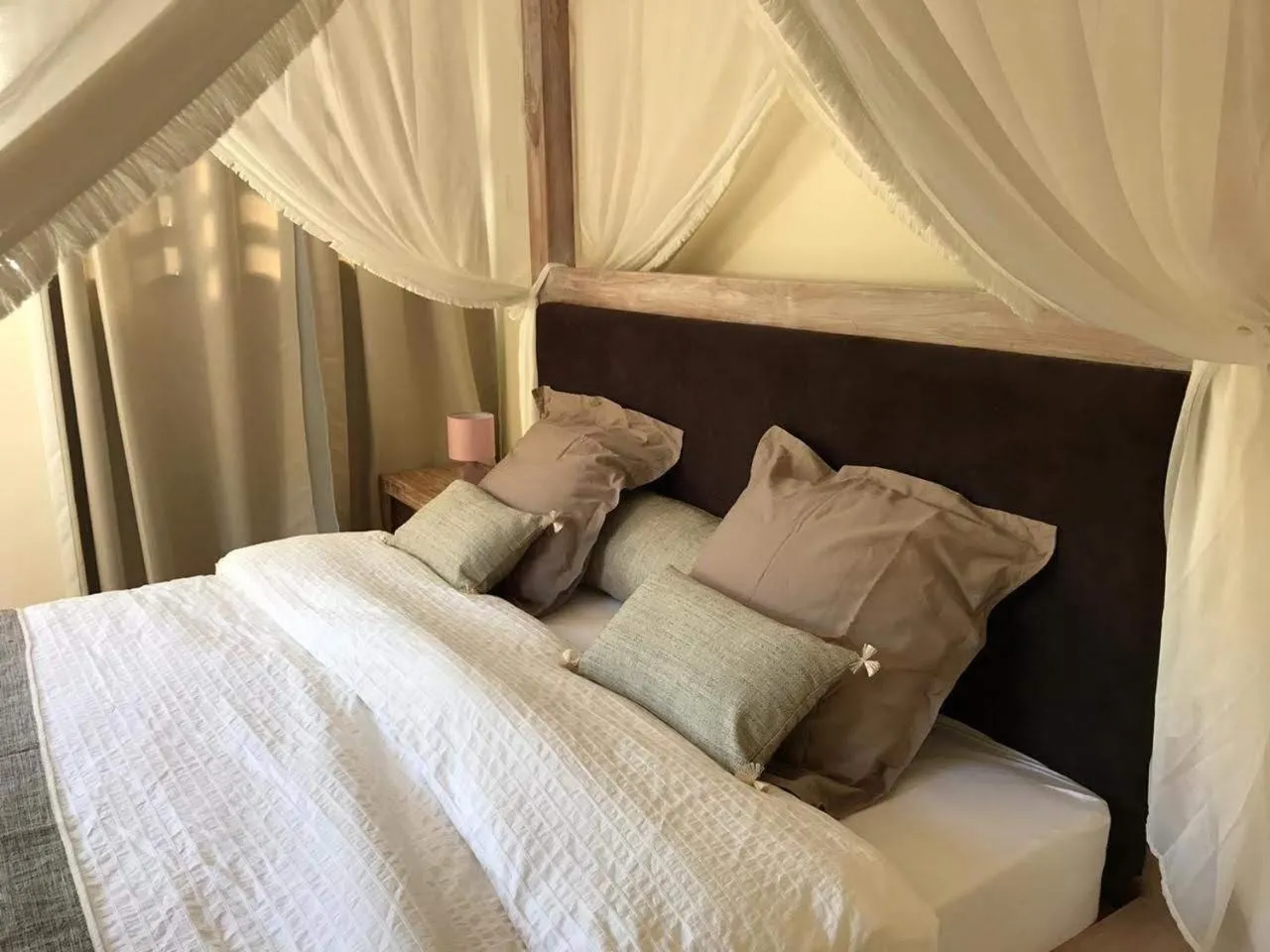 Bed in Appartement Artistique de Boucan Canot