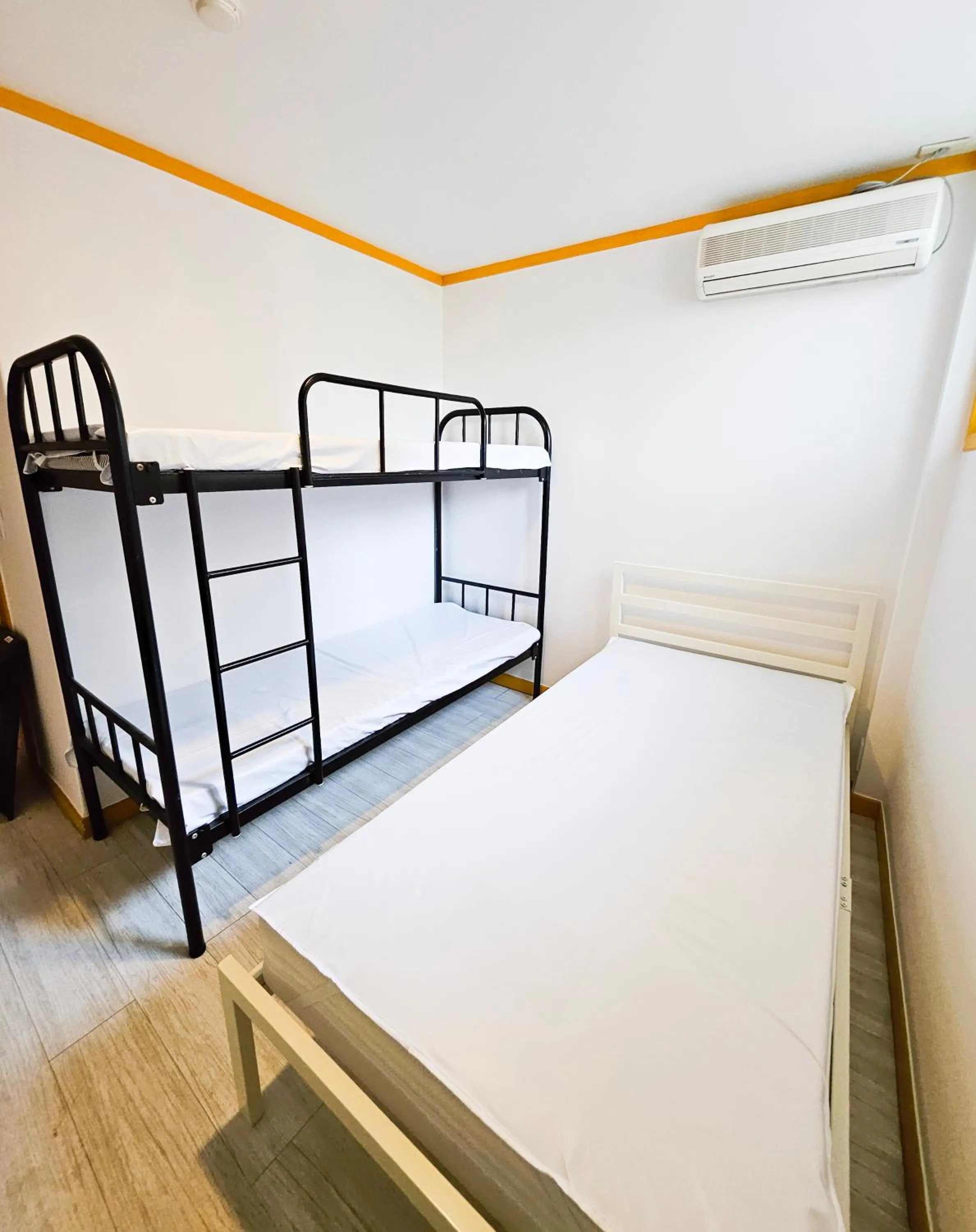 Travelers A Korea Hostel