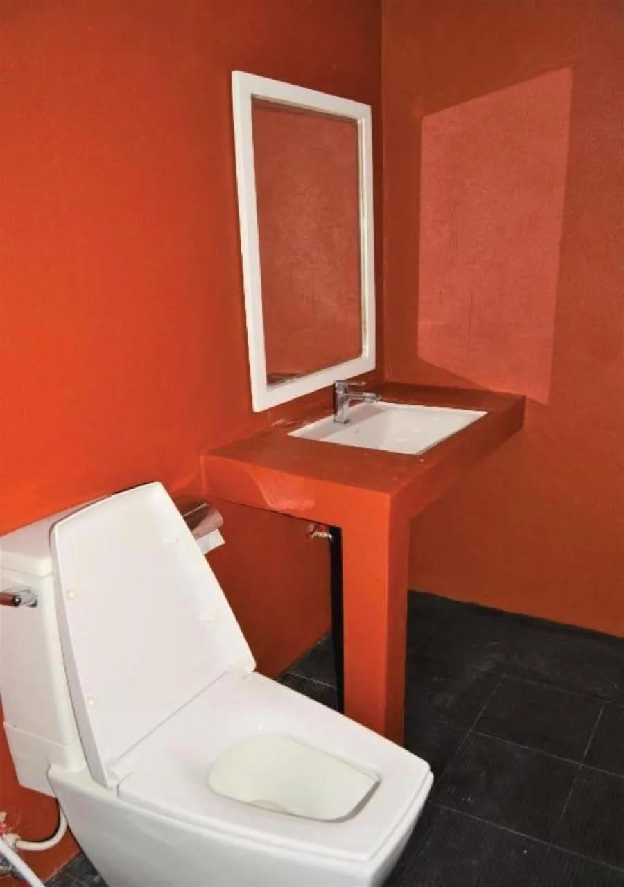 Bathroom in World Cat Beach & Resort เวิลด์แคท บีช แอนด์ รีสอร์ท