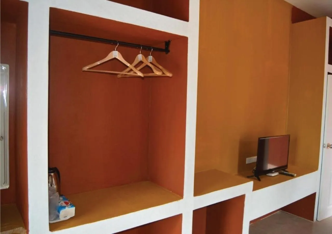 wardrobe in World Cat Beach & Resort เวิลด์แคท บีช แอนด์ รีสอร์ท