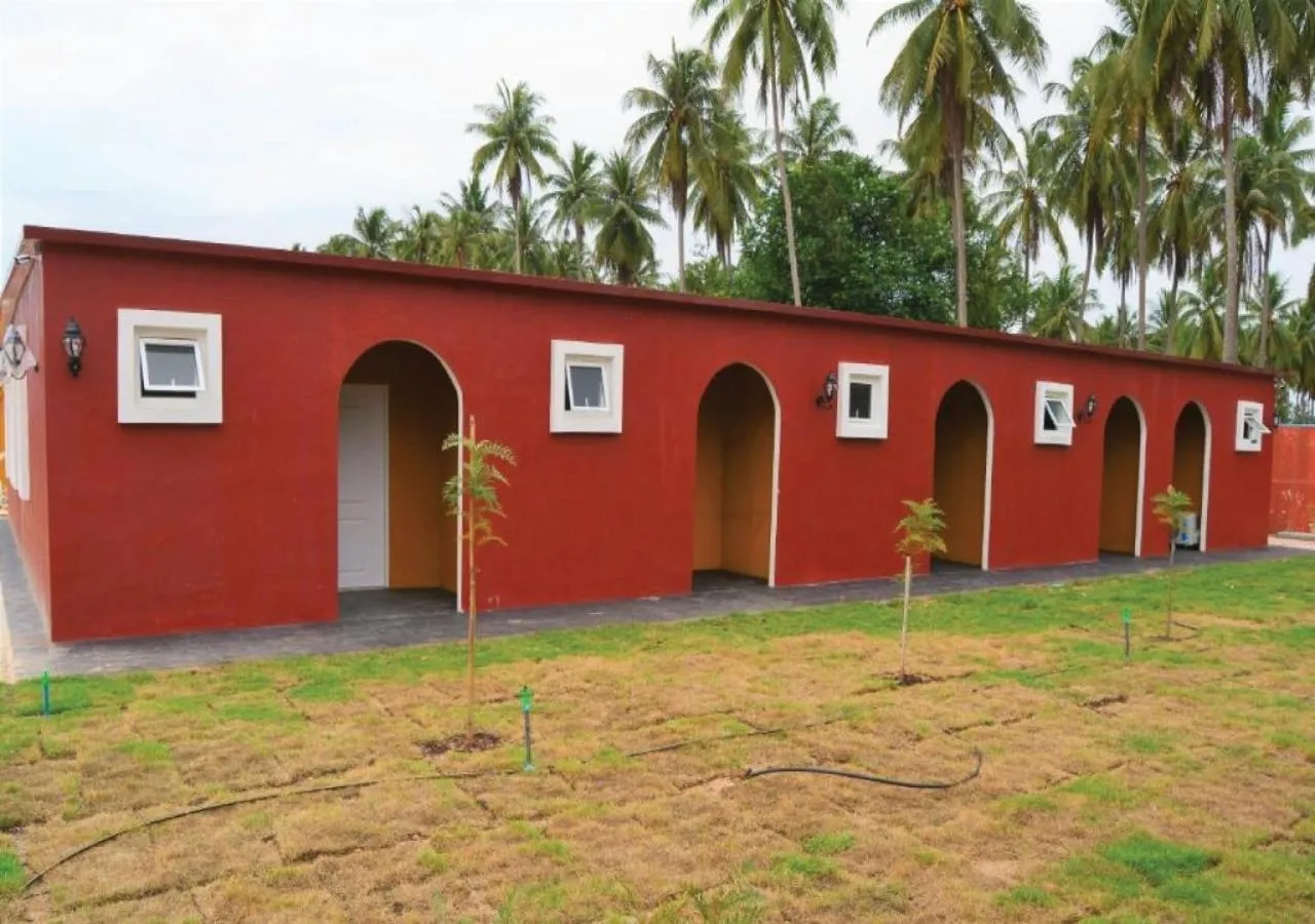 Property building in World Cat Beach & Resort เวิลด์แคท บีช แอนด์ รีสอร์ท