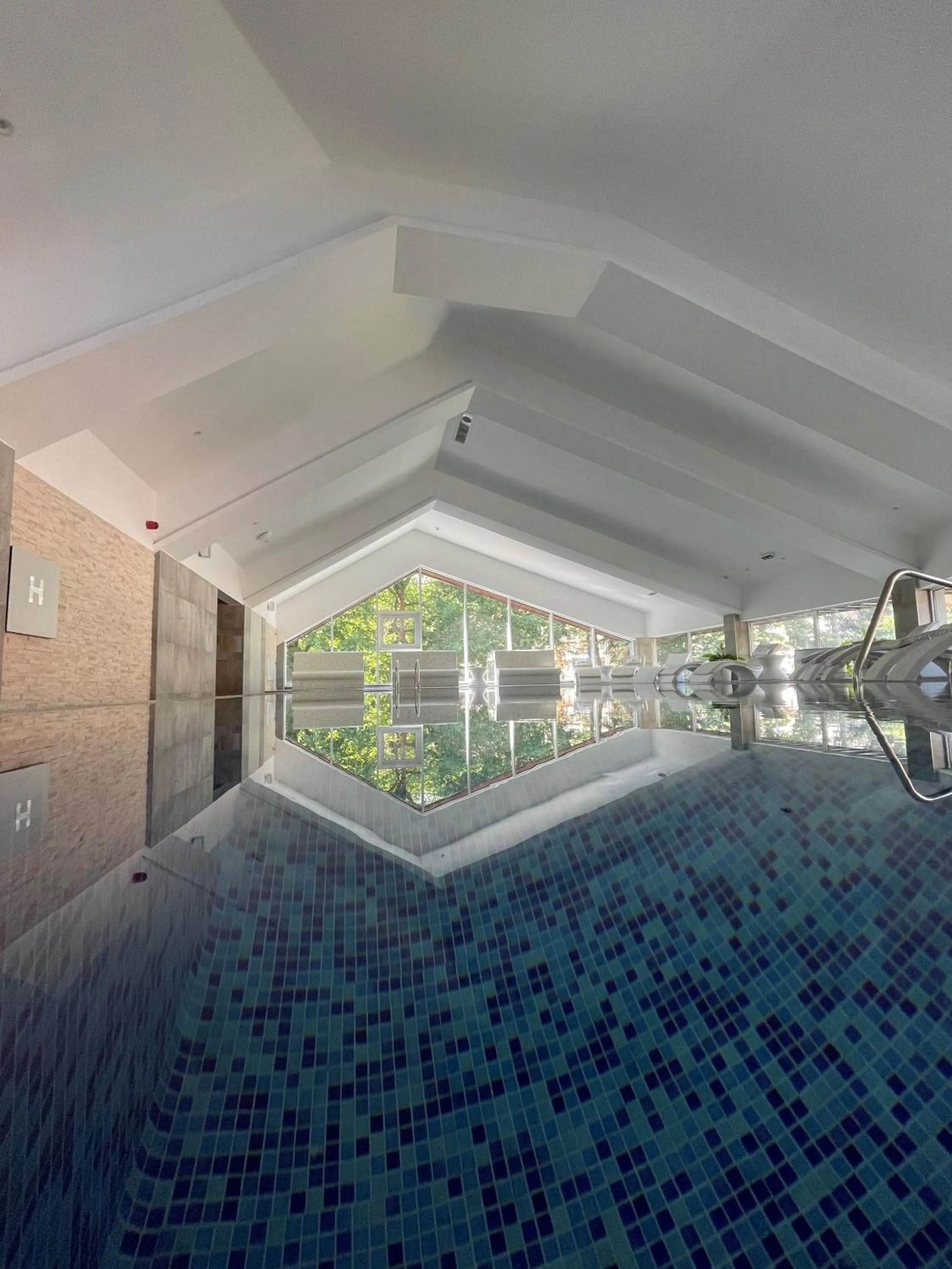 Swimming pool in Hotel Podrinje