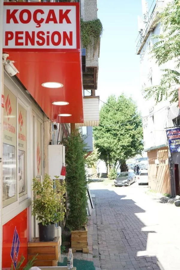 Facade/entrance in Koçak Pansiyon
