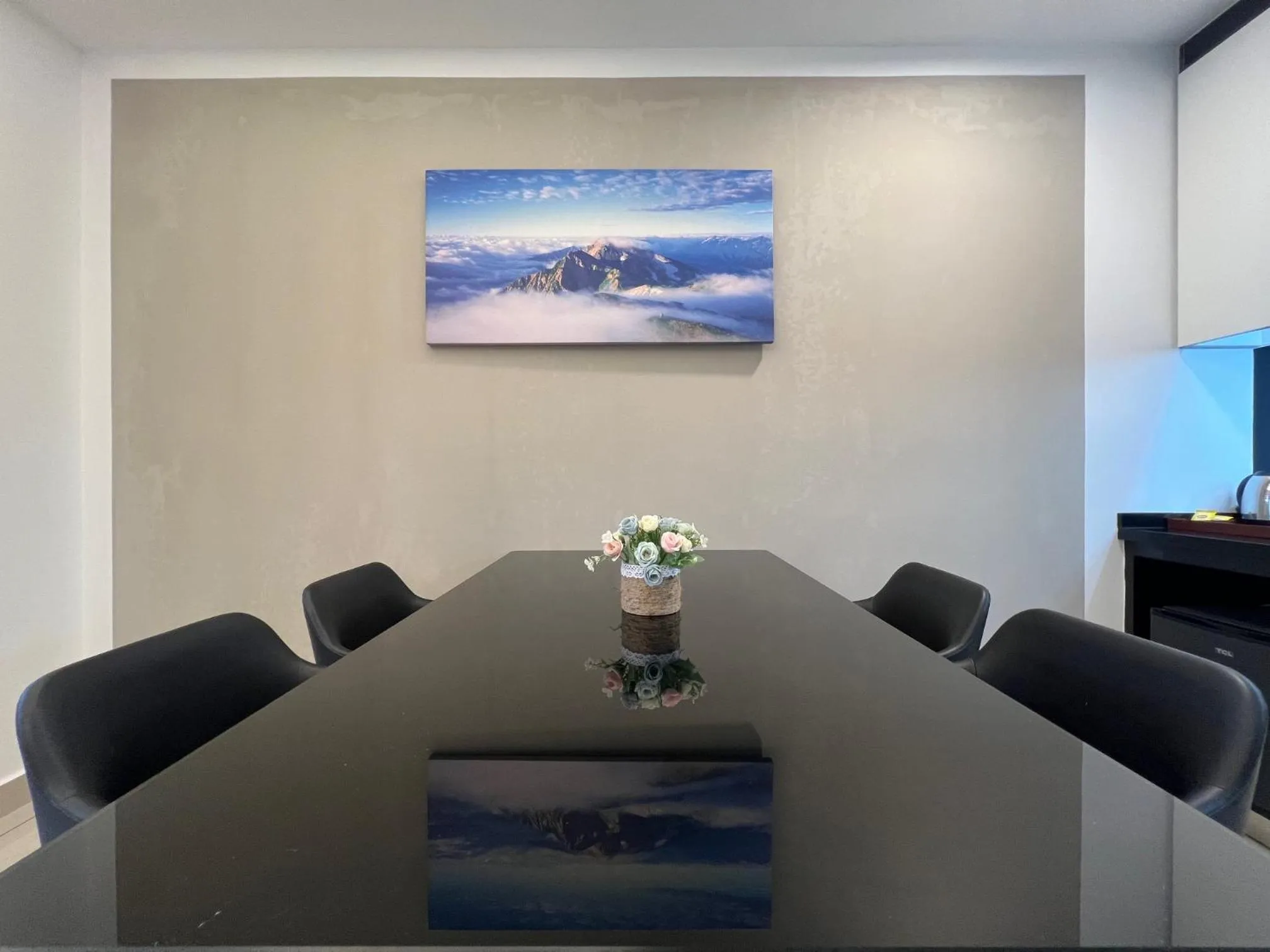 Dining area in QUINCE HOME GRAND ION DELEMEN GENTING HIGHLANDs