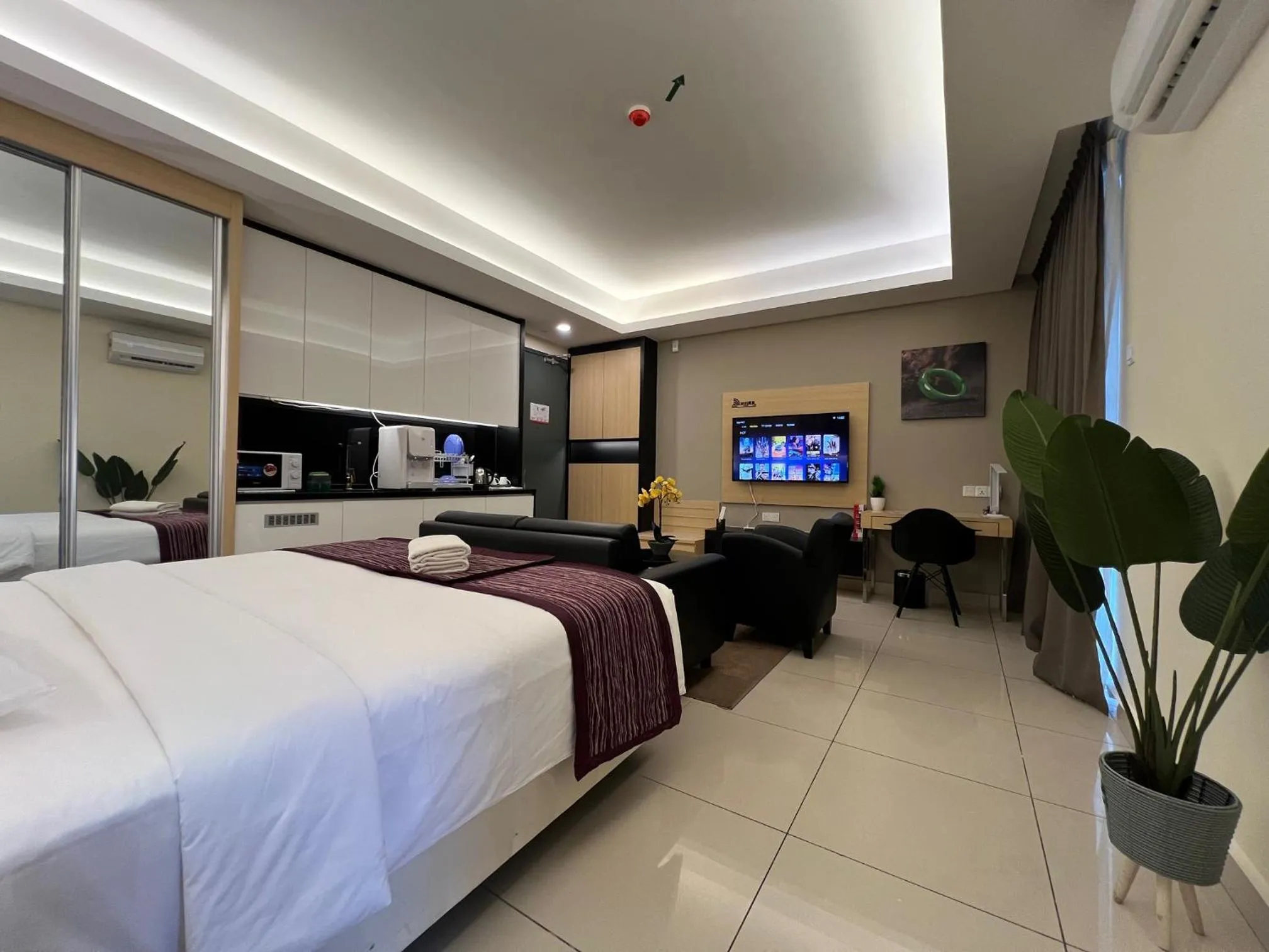 Bedroom, Bed in QUINCE HOME GRAND ION DELEMEN GENTING HIGHLANDs