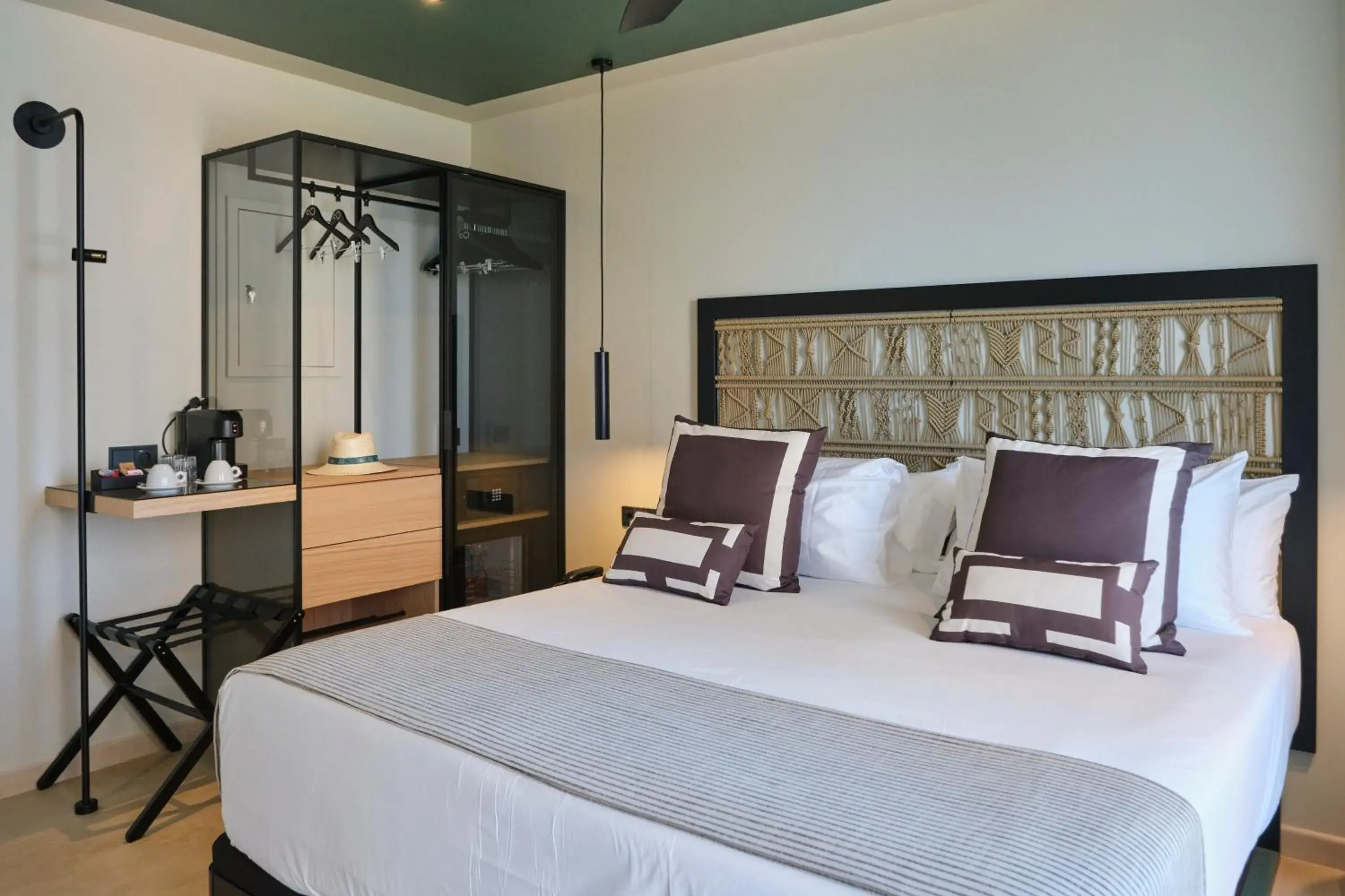 Bed in ESTIMAR Marina Farnals Bed in ESTIMAR Marina Farnals