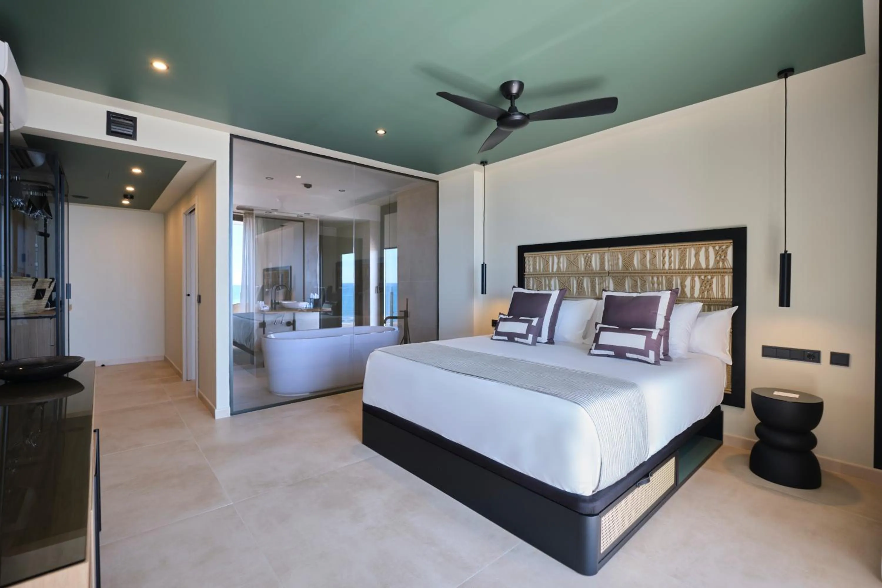 Bathroom, Bed in ESTIMAR Marina Farnals