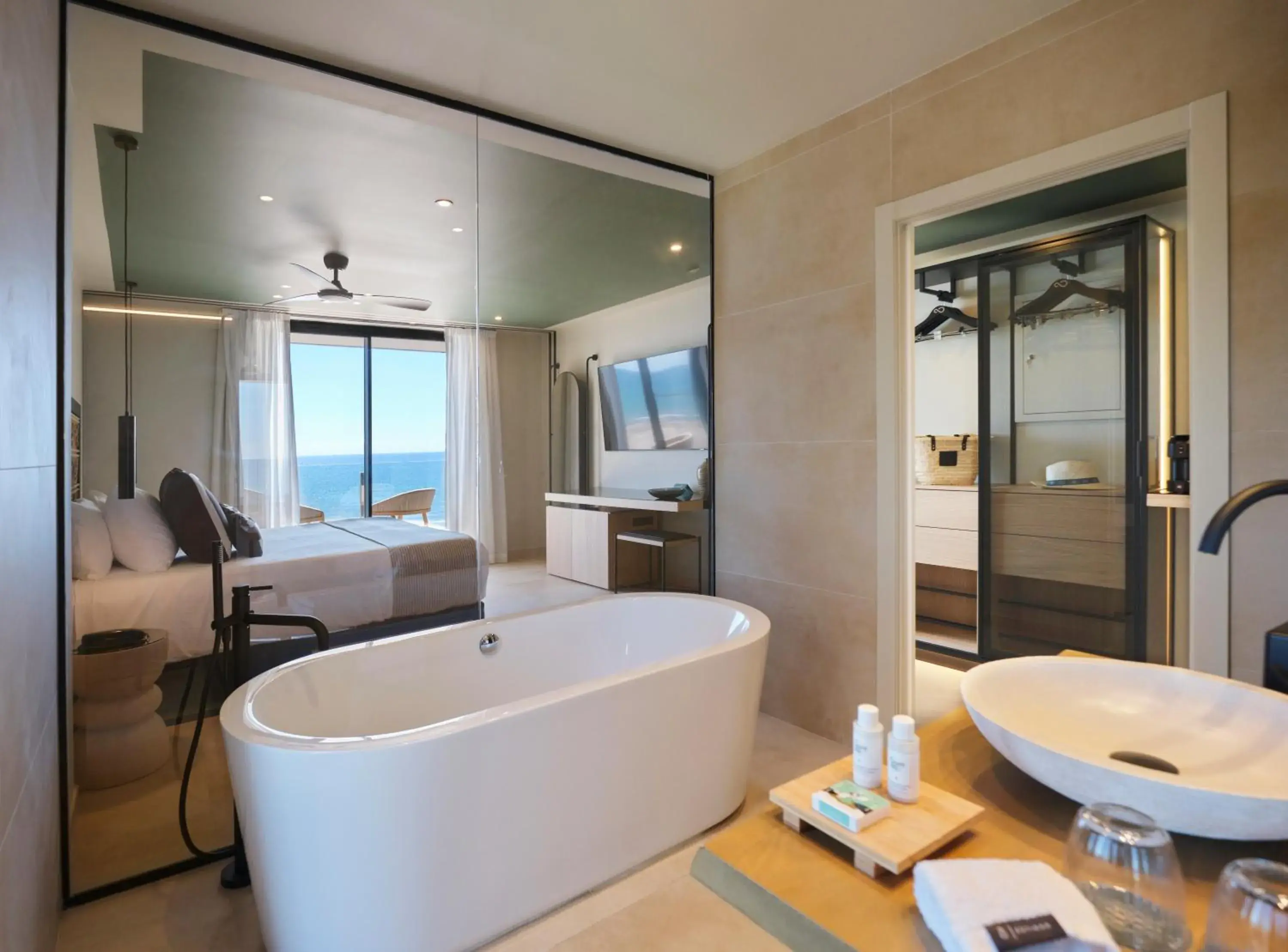 Bathroom in ESTIMAR Marina Farnals Bathroom in ESTIMAR Marina Farnals