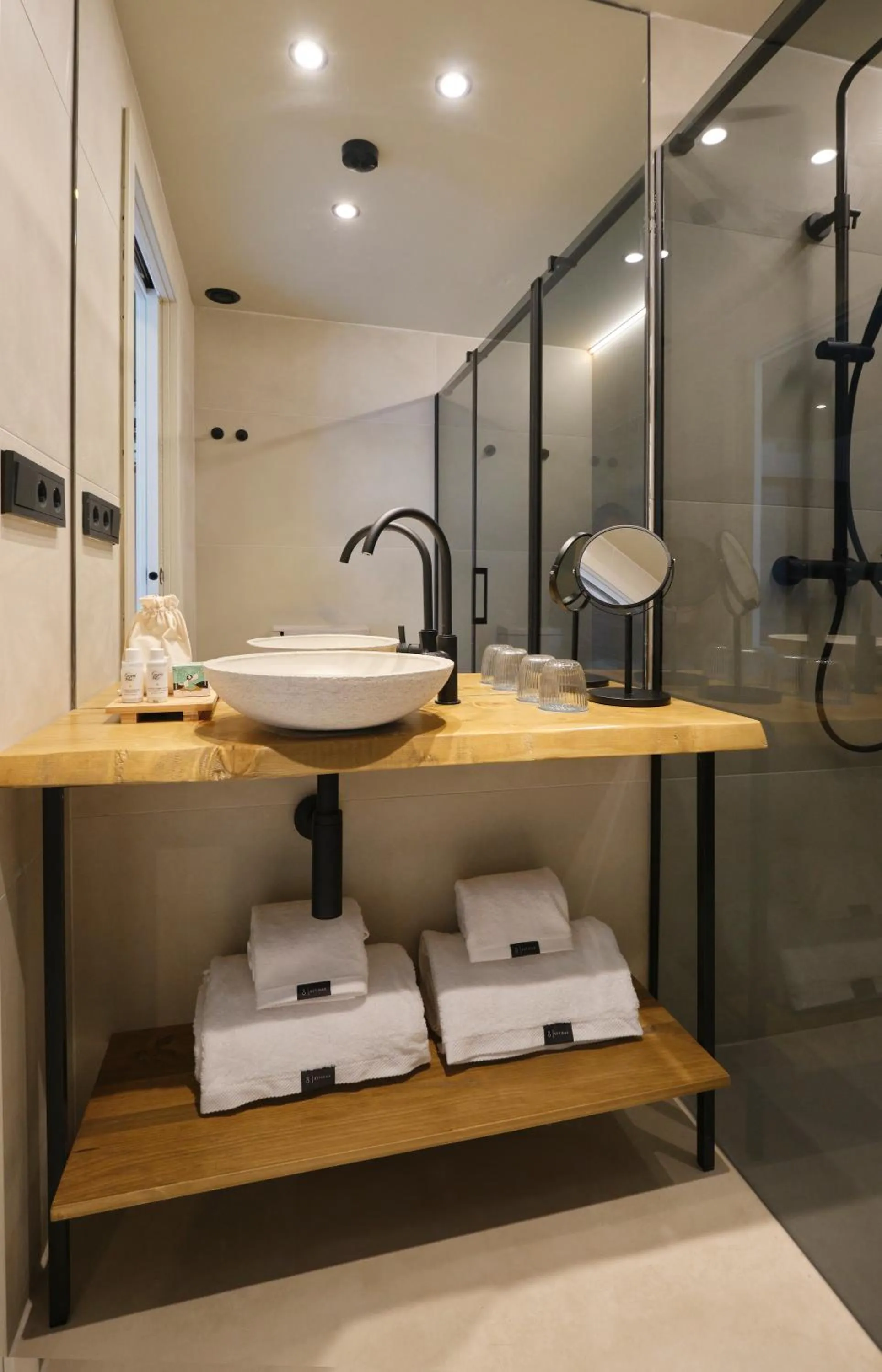 Bathroom in ESTIMAR Marina Farnals