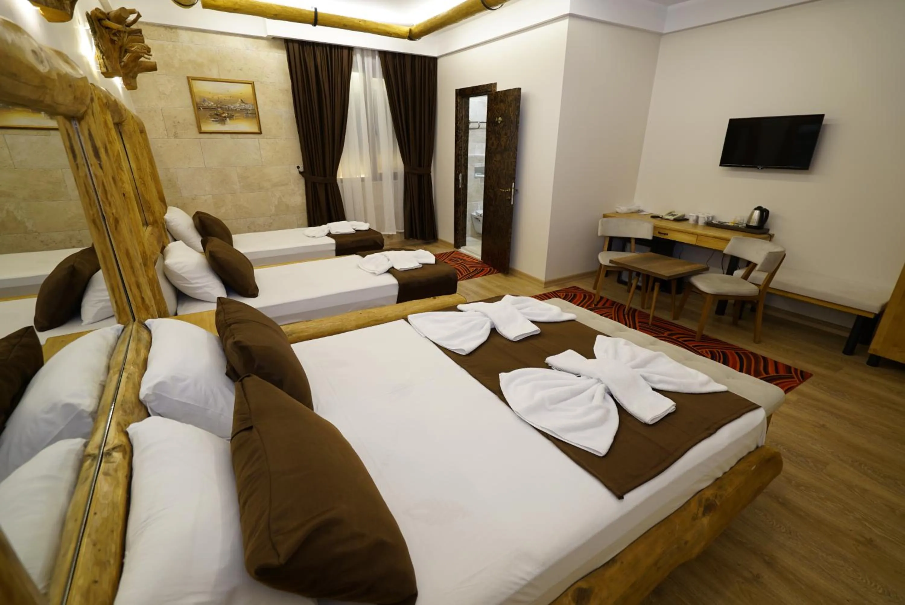 Bed in PASHA PALACE HOTEL