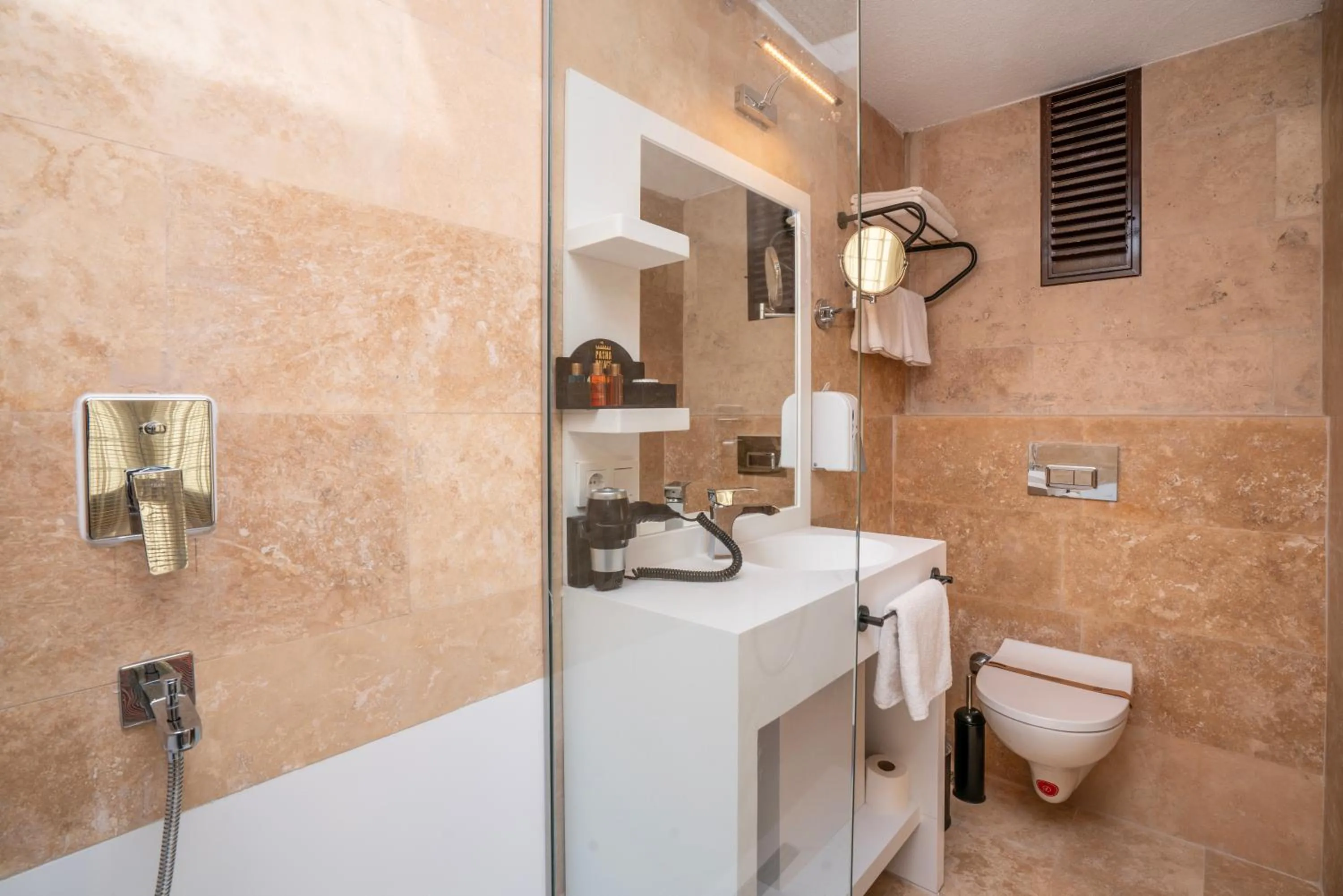 Bathroom in PASHA PALACE HOTEL