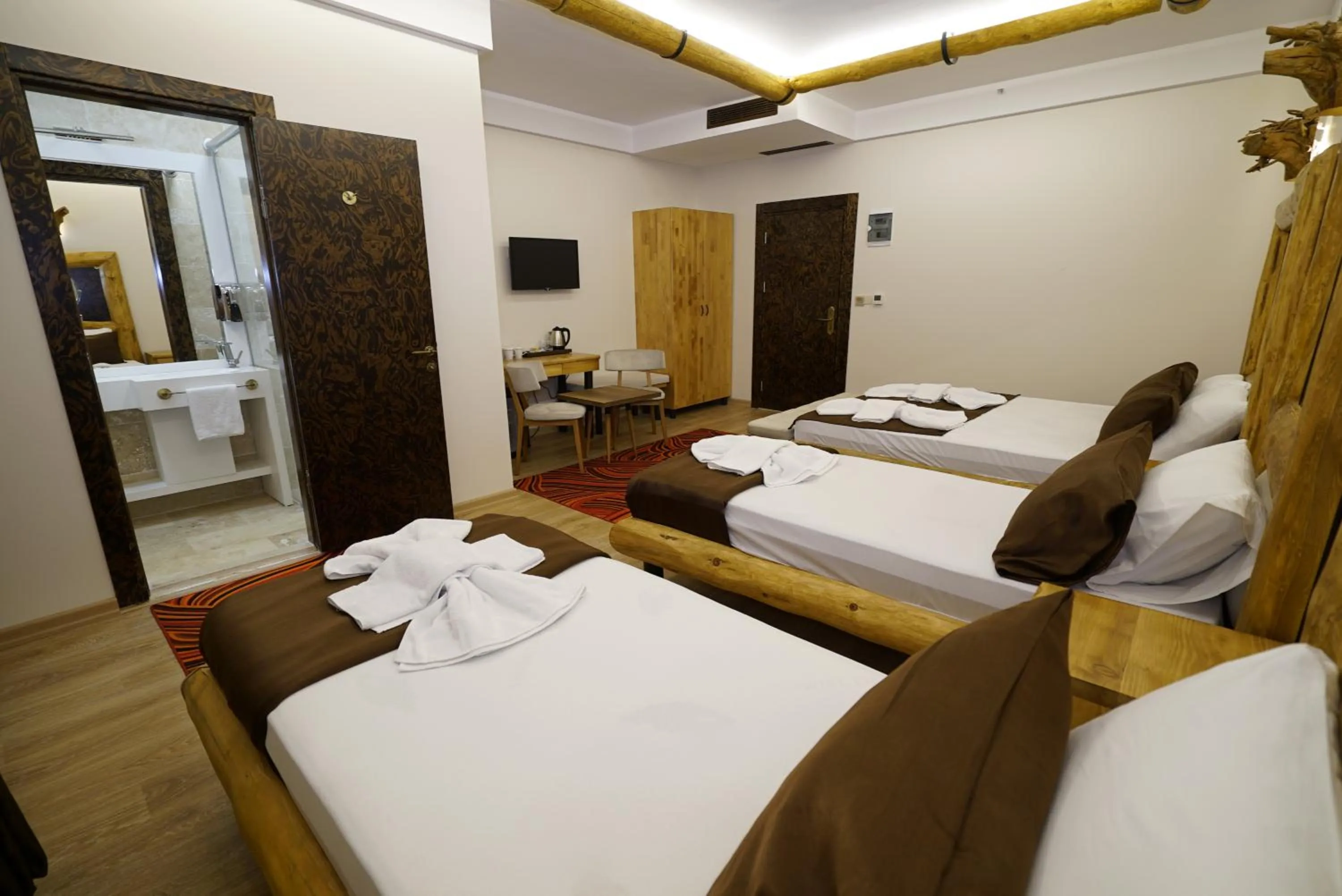 Bed in PASHA PALACE HOTEL