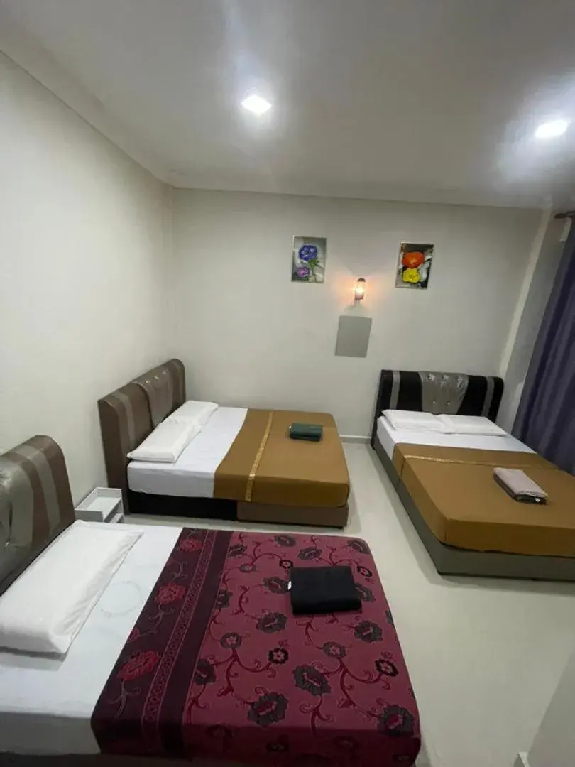 Bed in Perhentian Suria Bed in Perhentian Suria