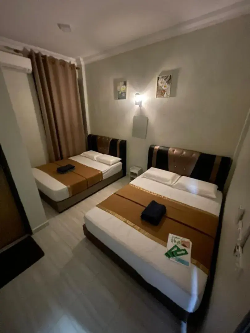 Bed in Perhentian Suria Bed in Perhentian Suria