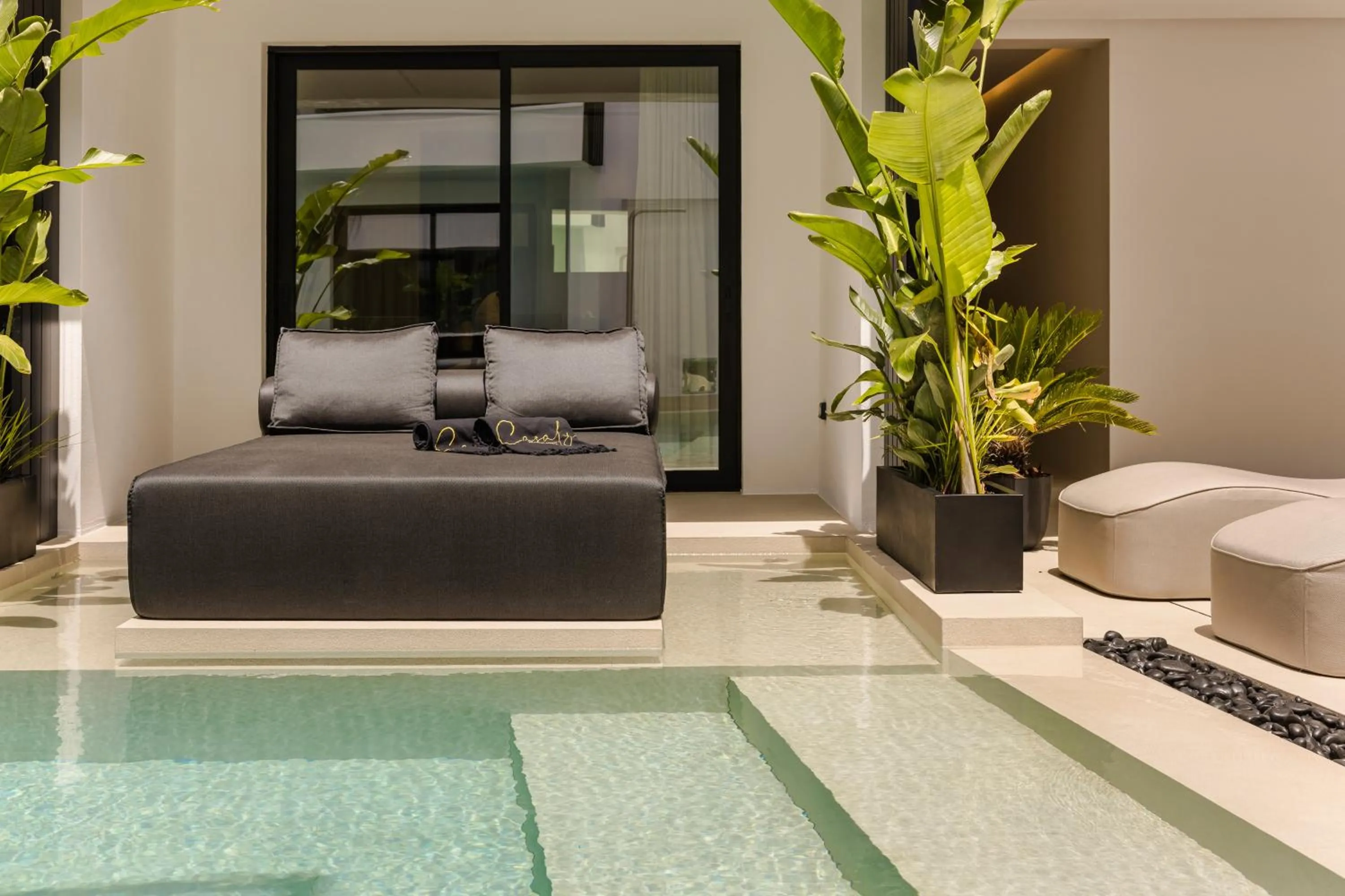 Seating area in Casaly Hotel & Spa