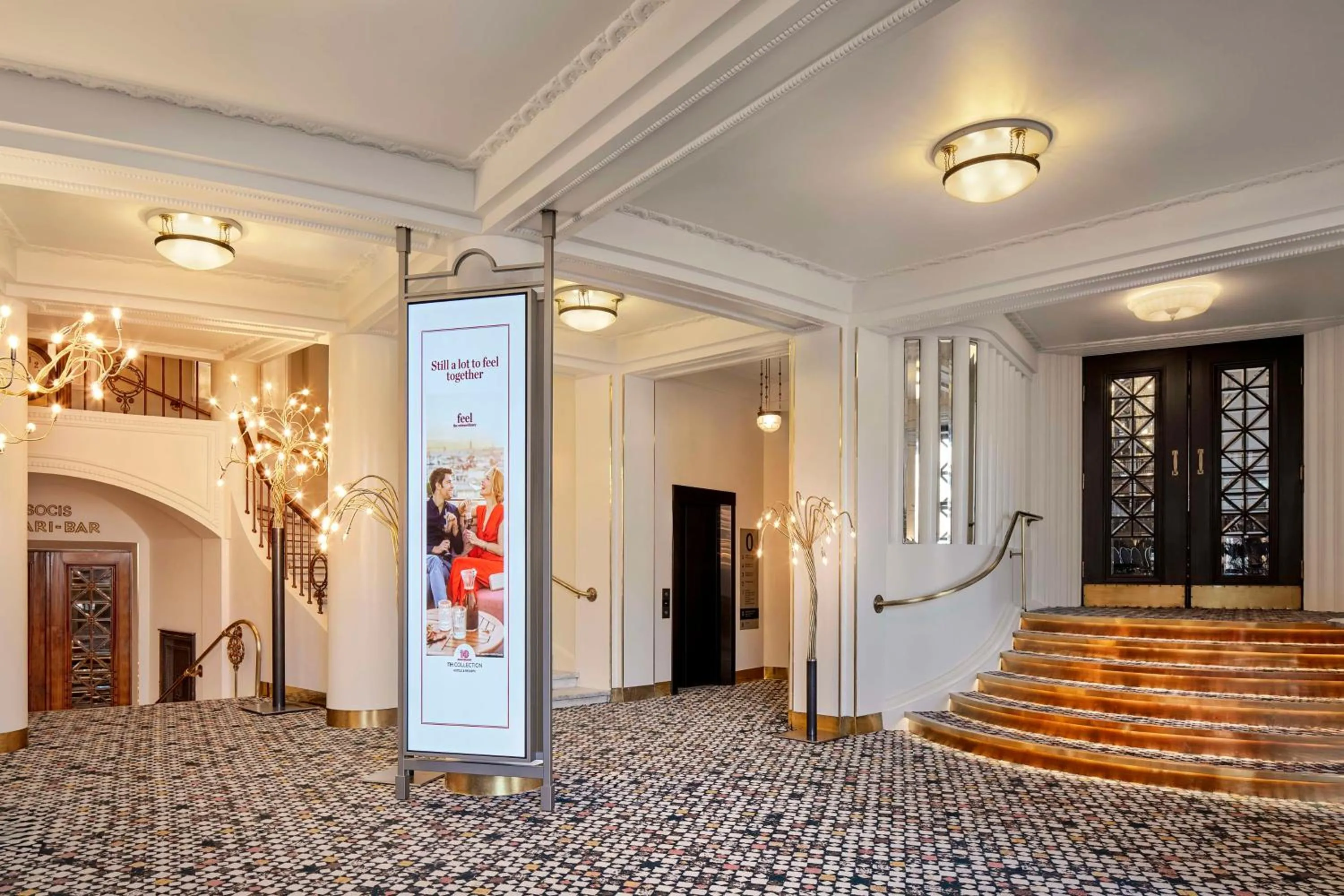 Lobby or reception in NH Collection Helsinki Grand Hansa