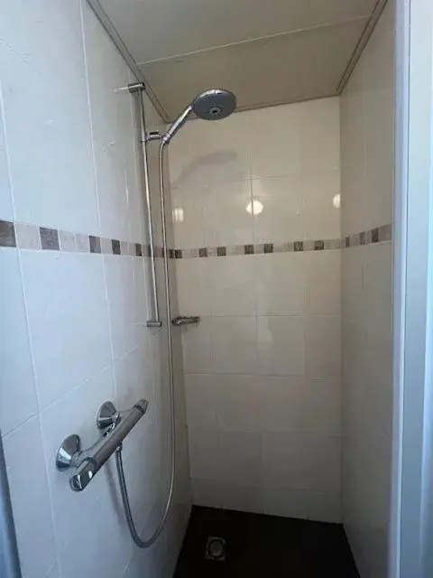 Double Room in Landgoed Stakenberg - Hotel & Bungalows Double Room in Landgoed Stakenberg - Hotel & Bungalows