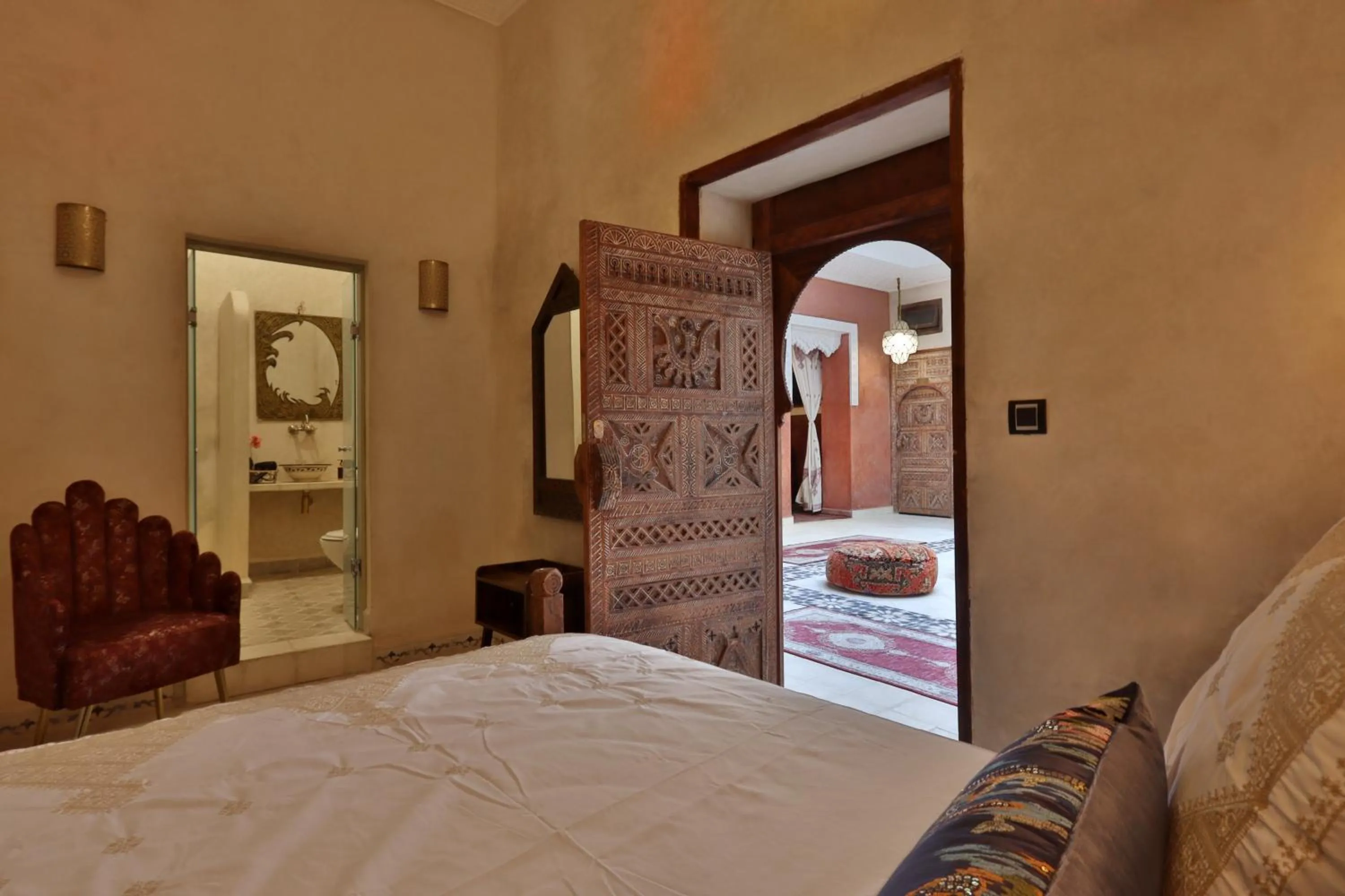Bed in Riad La Fayette Bed & Breakfast