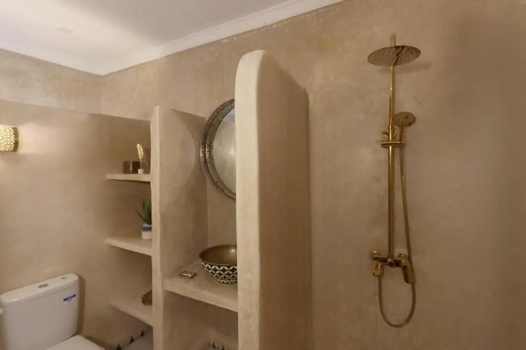 Riad La Fayette Bed & Breakfast