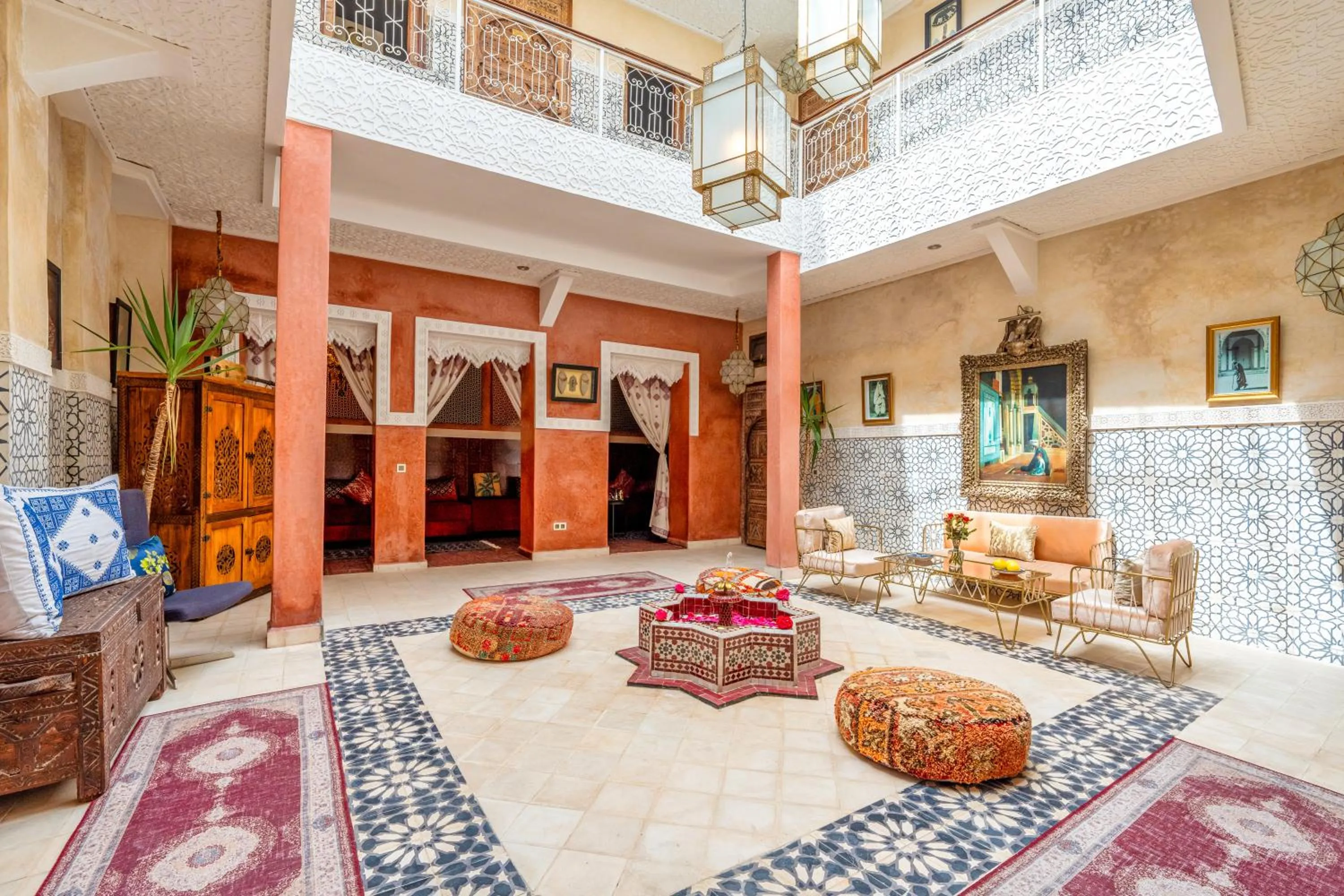 Riad La Fayette Bed & Breakfast