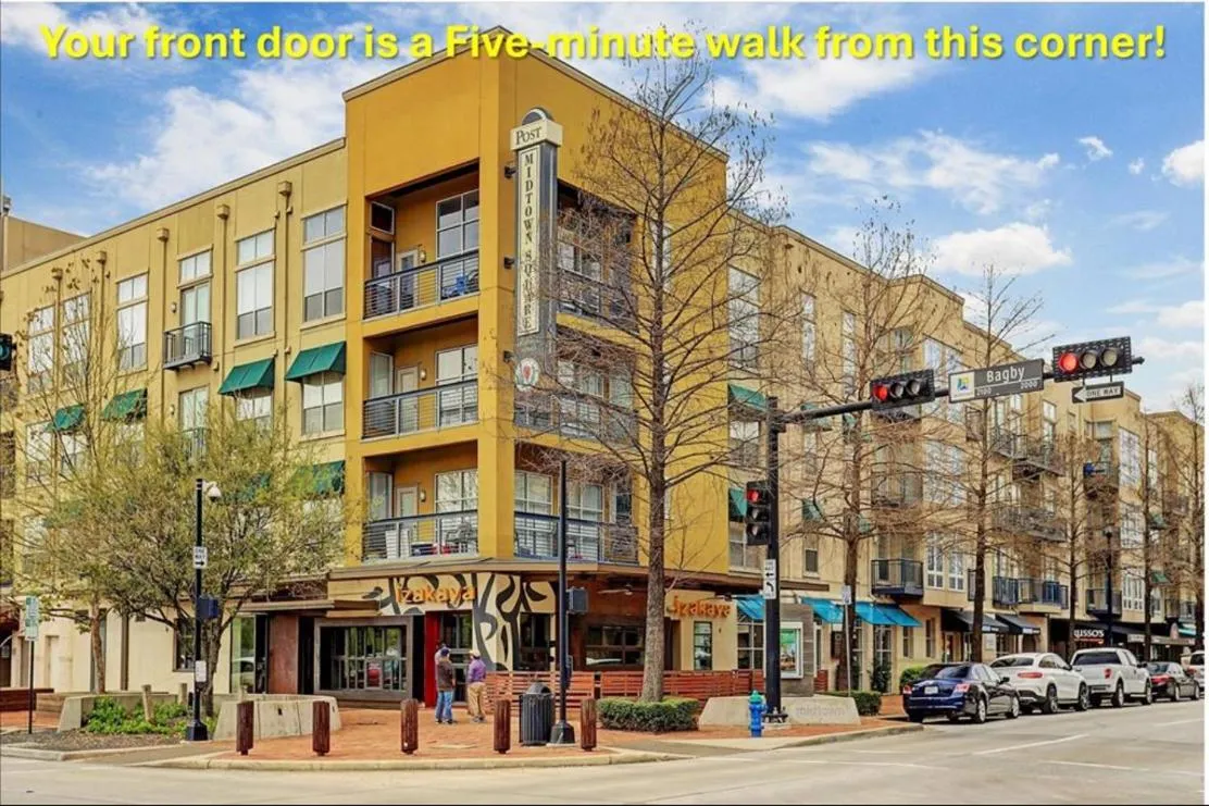 Nearby landmark in MyCrib Houston Hostel