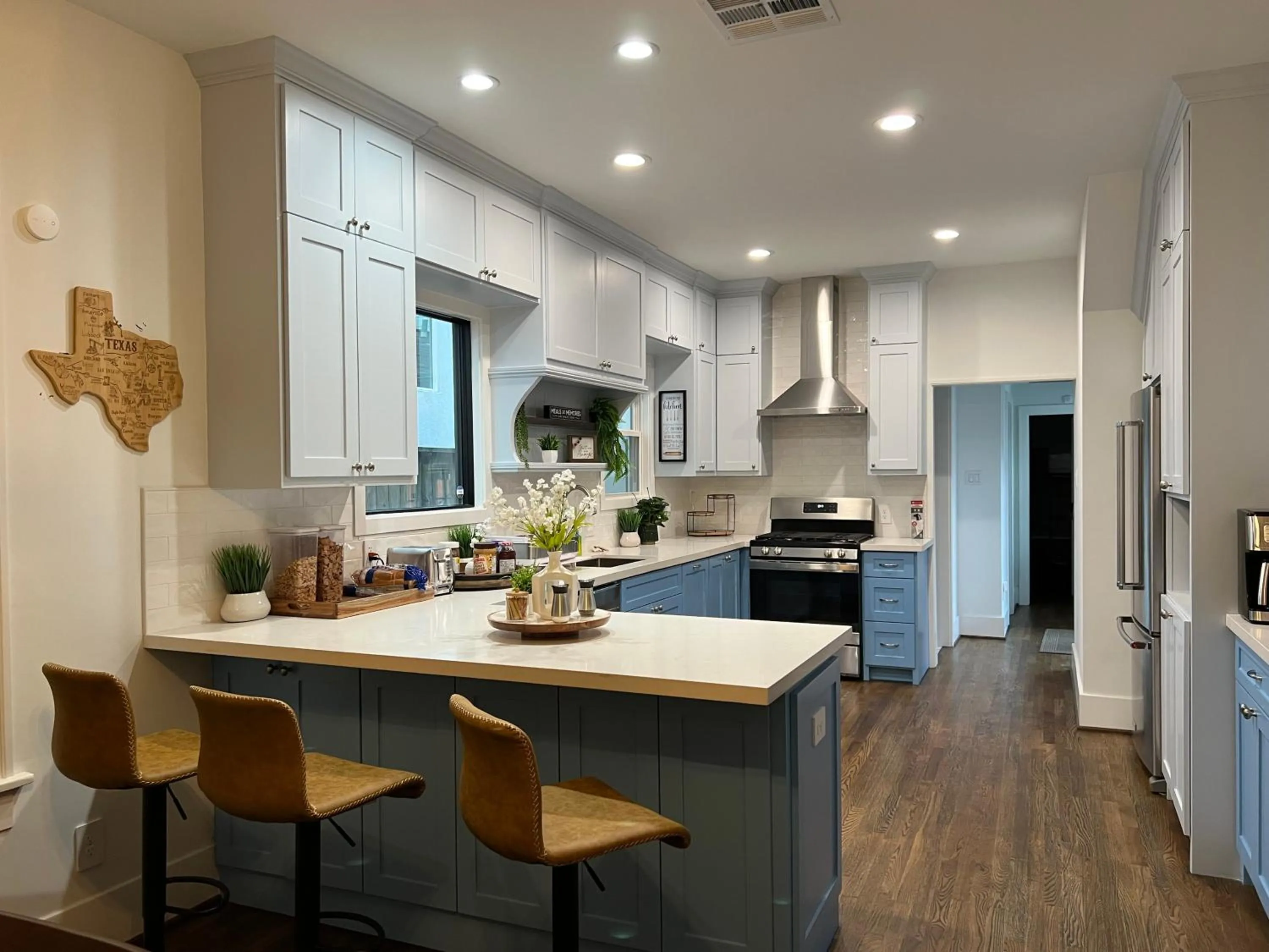 Coffee/tea facilities in MyCrib Houston Hostel