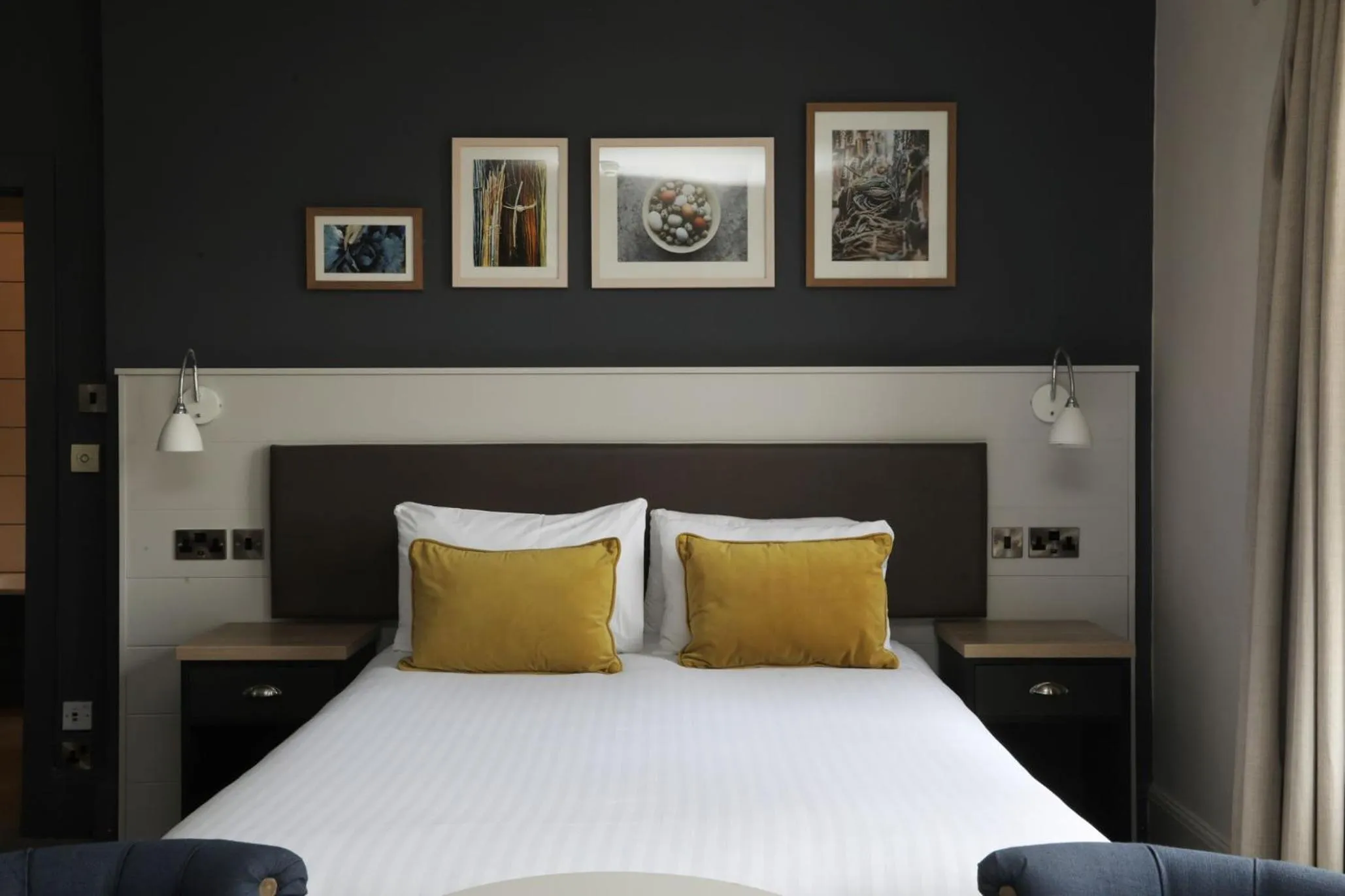 Bed in The Harrogate Inn - The Inn Collection Group