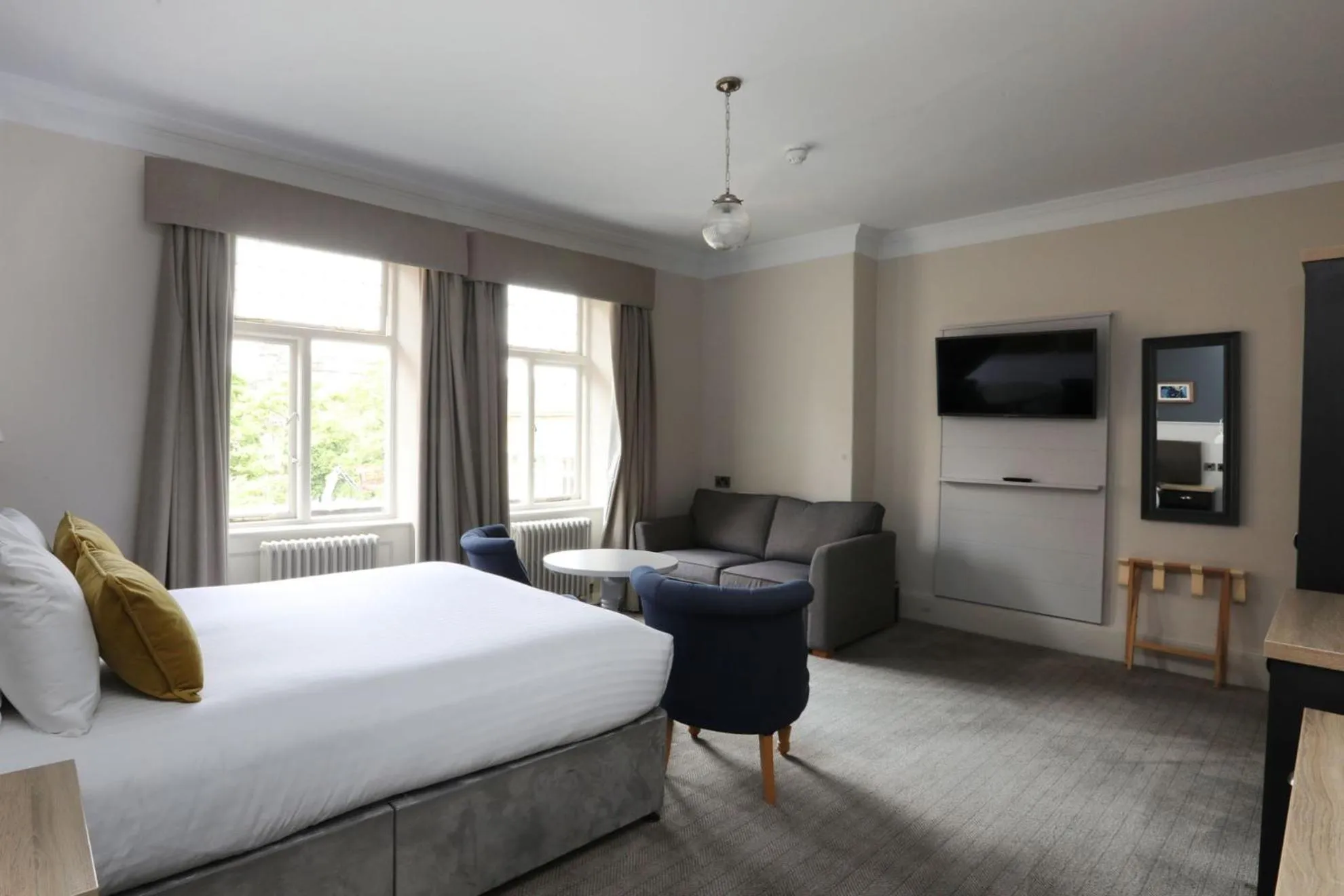 Bed in The Harrogate Inn - The Inn Collection Group