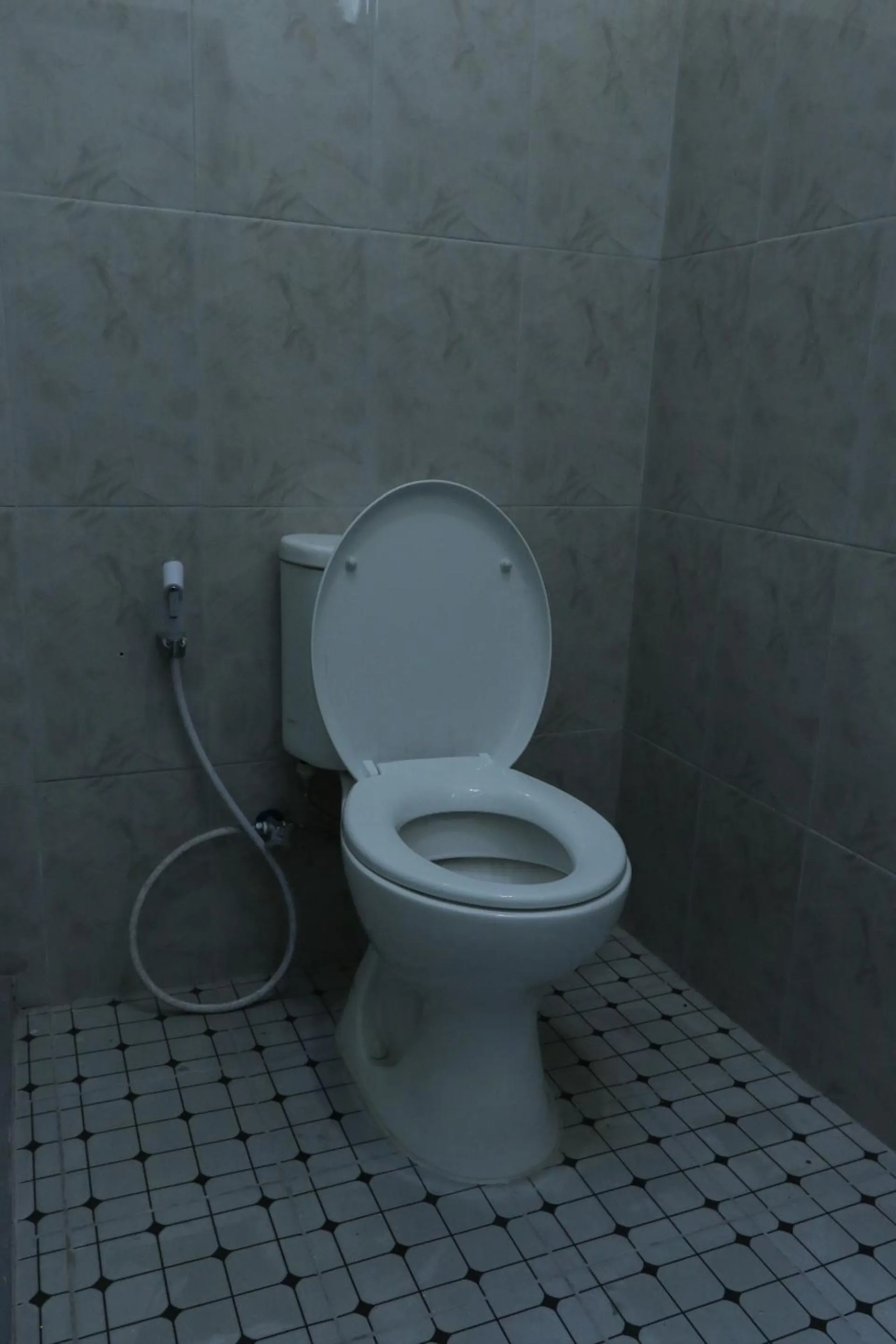 Bathroom in SPOT ON 93189 Rumah Berkah Syariah