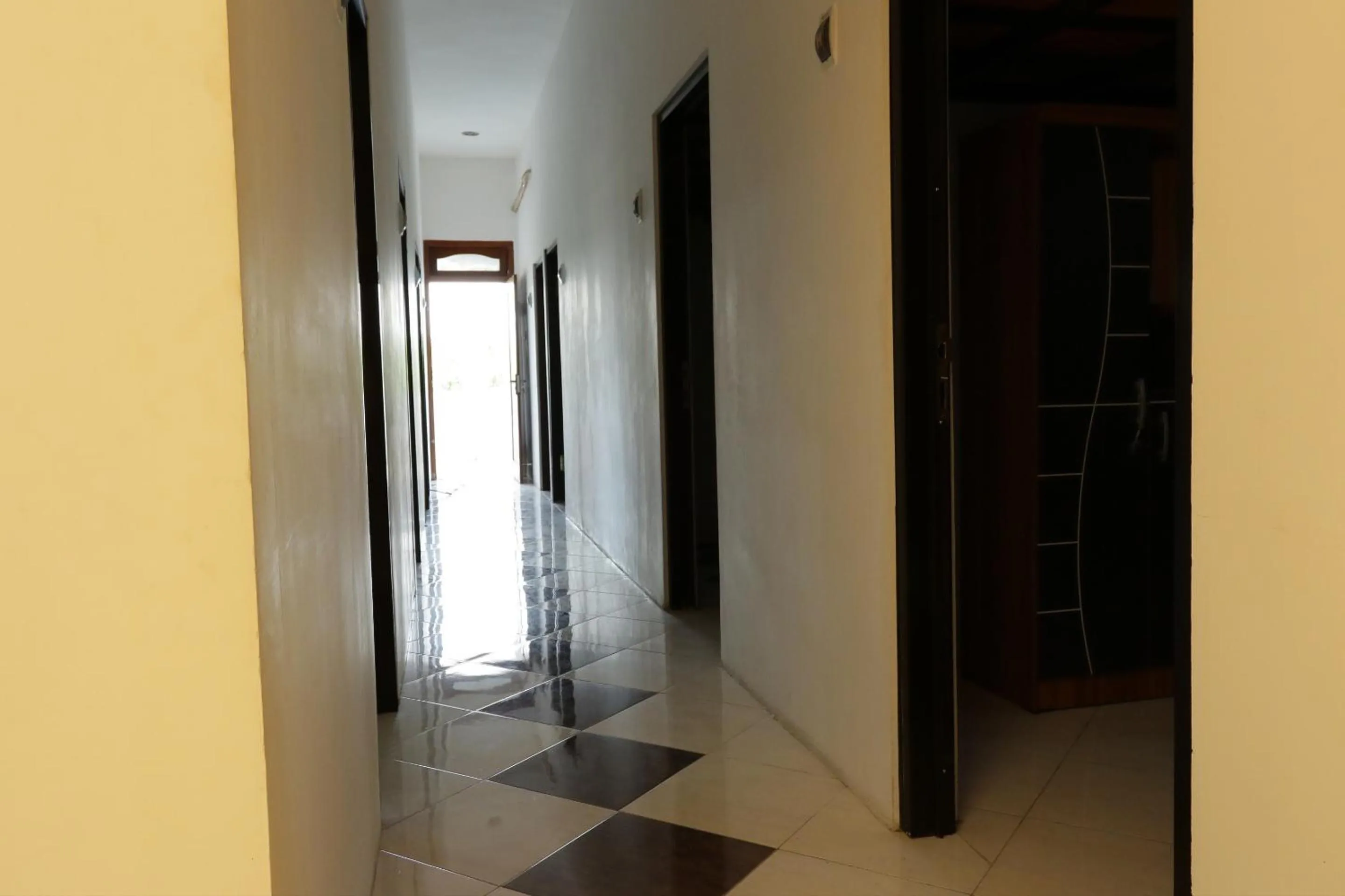 Lobby or reception in SPOT ON 93189 Rumah Berkah Syariah