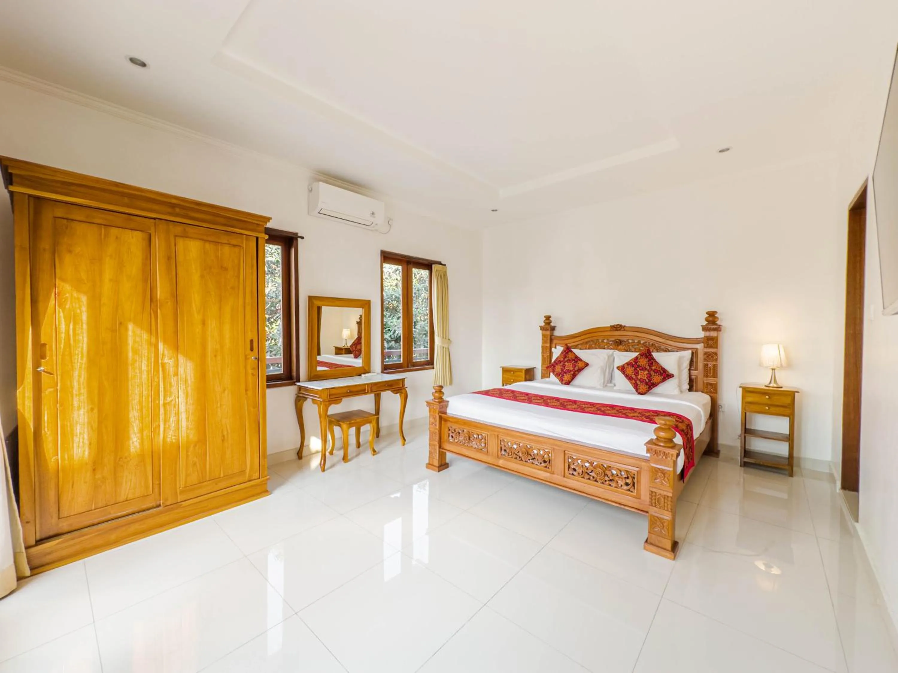 Bedroom, Bed in Moai House