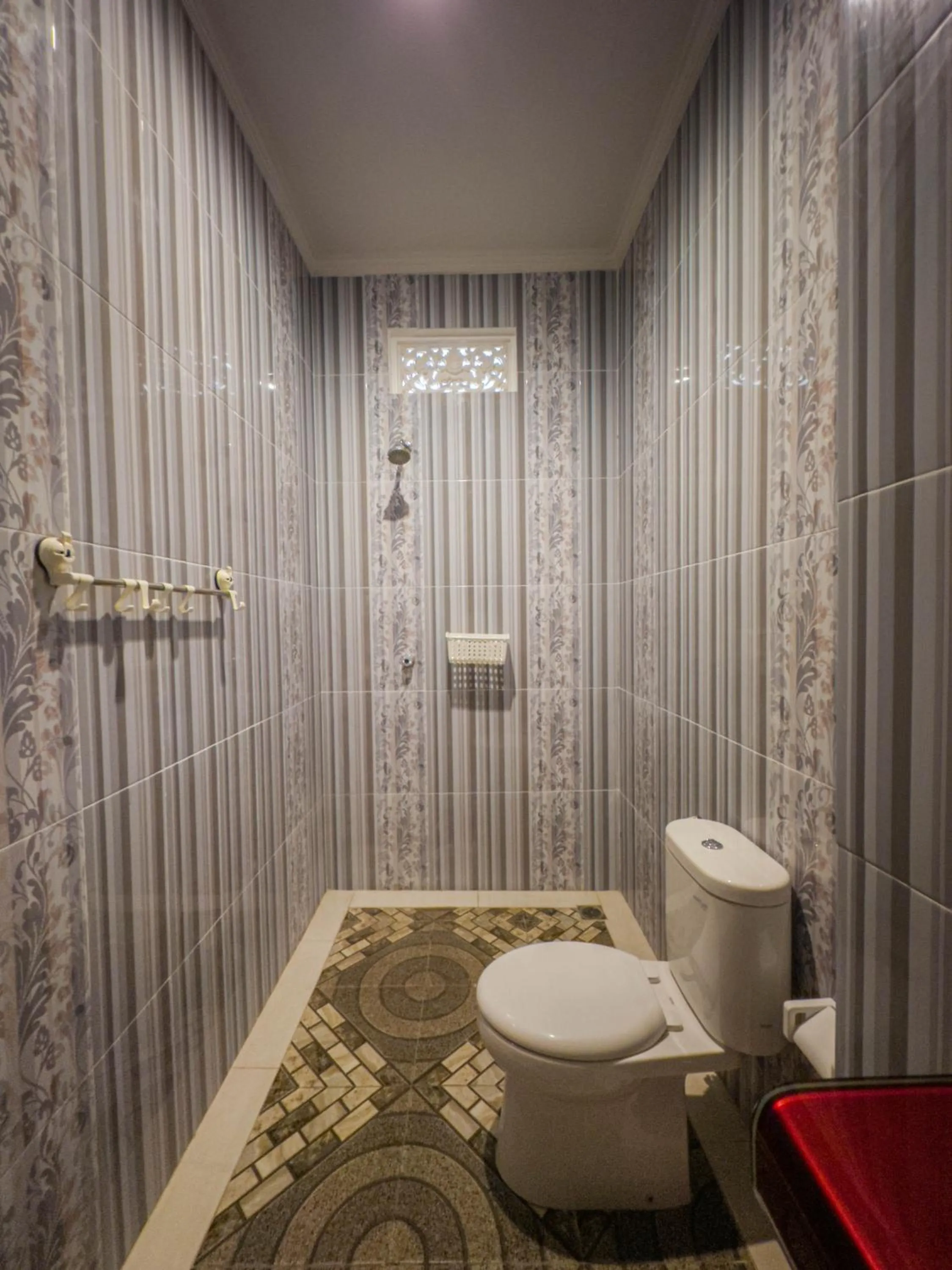 Bathroom in Moai House