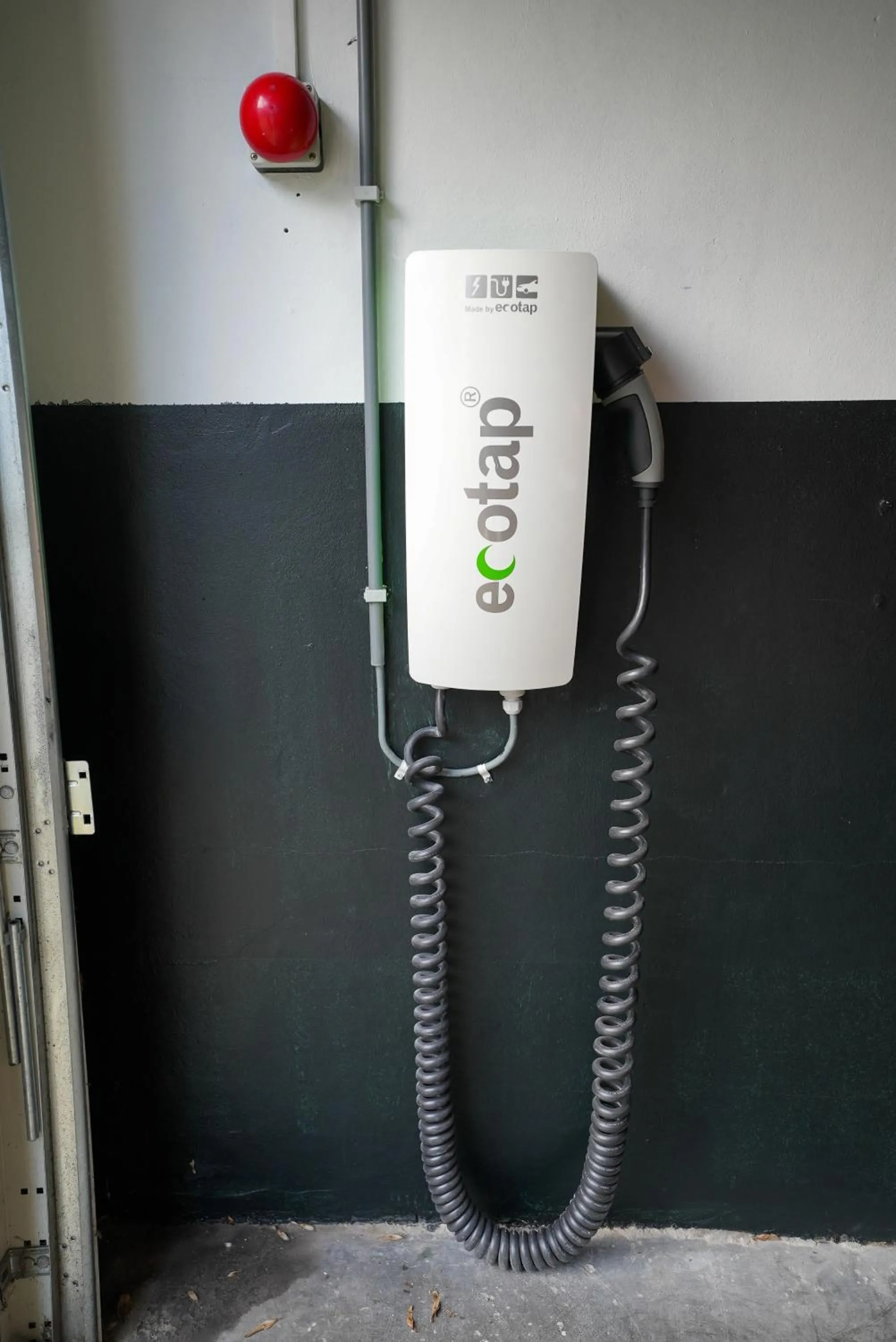 Property building in Hotel Breitner