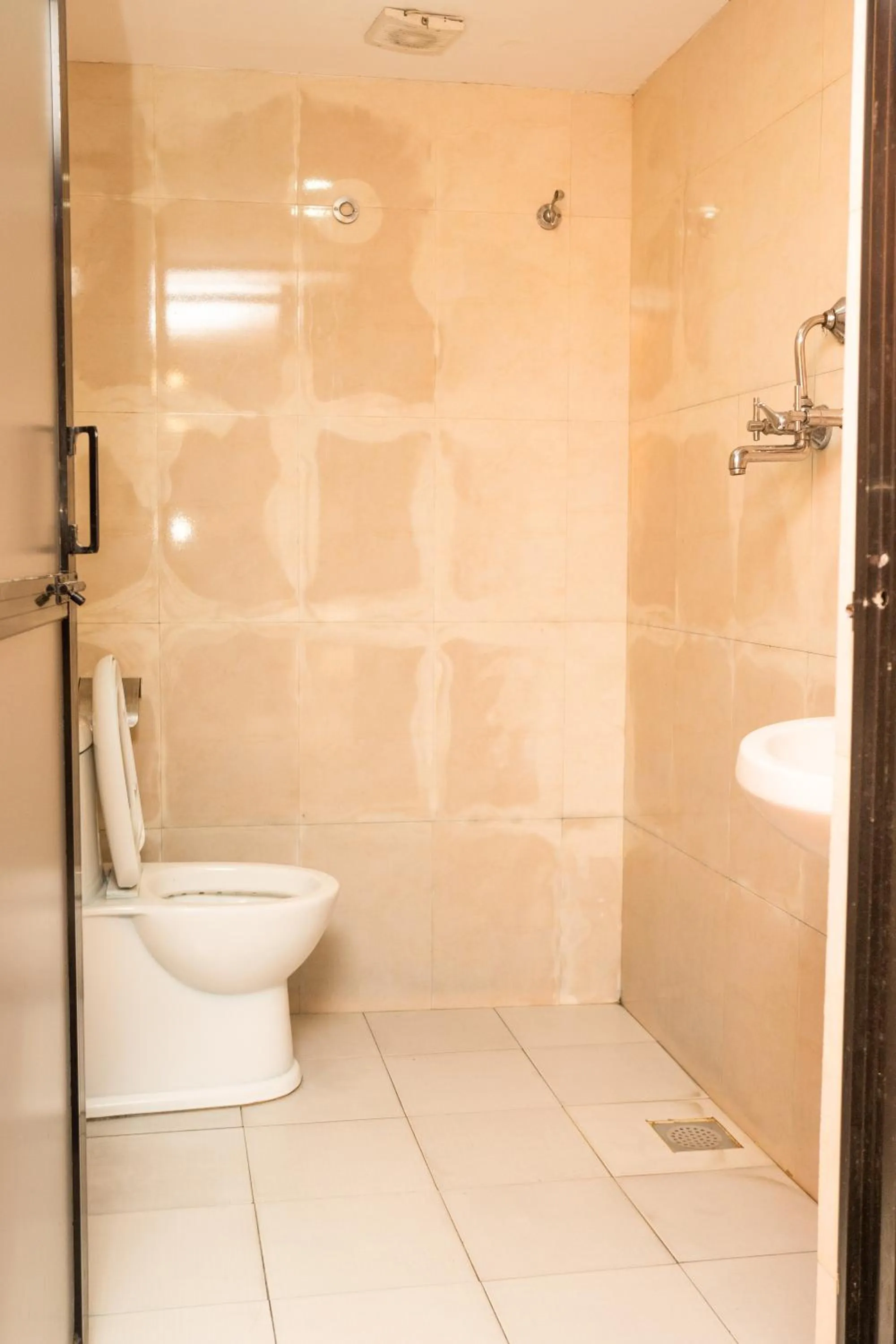 Bathroom in Kathmandu Peace Hotel