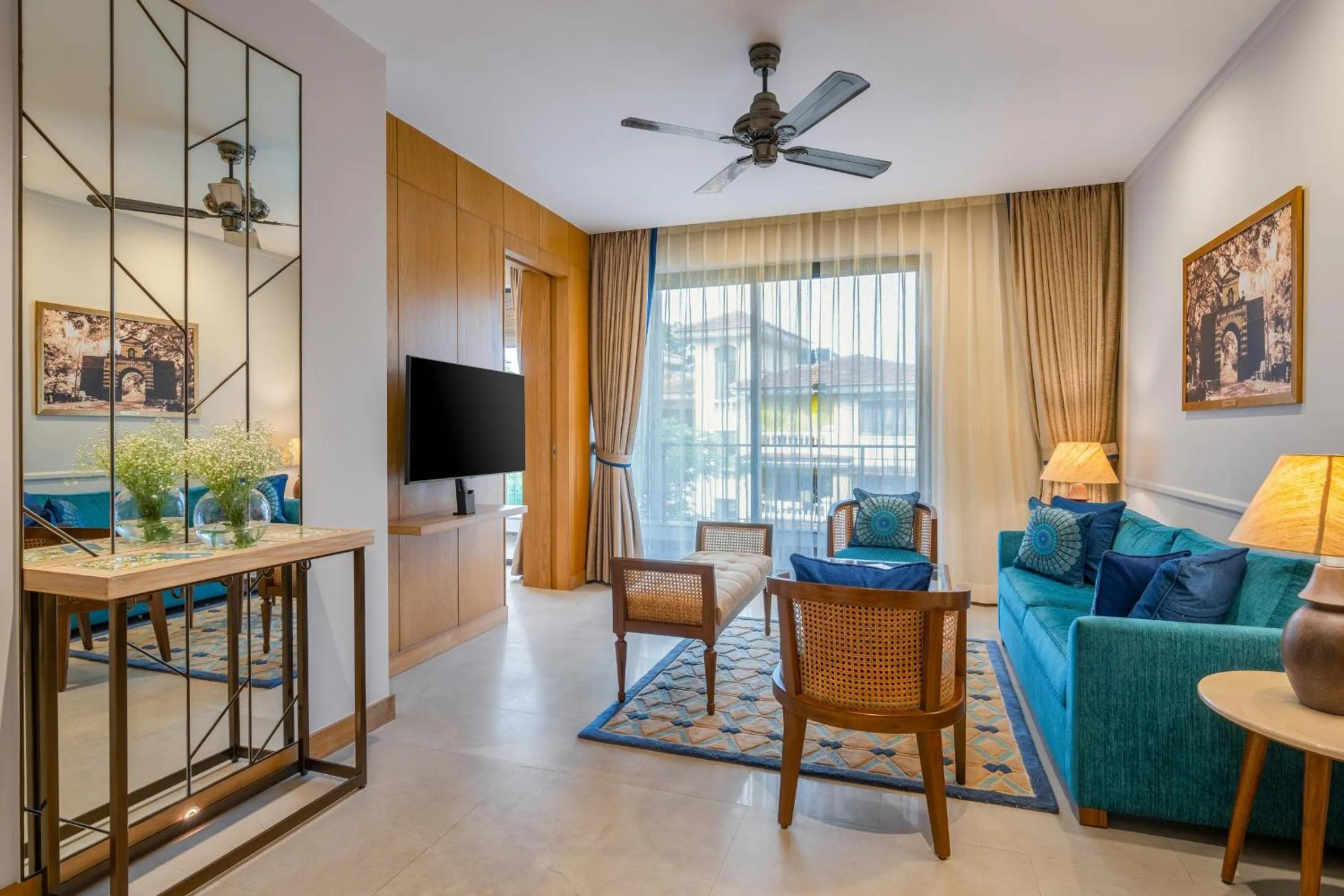 Living room in The Astor - All Suites Hotel Candolim Goa