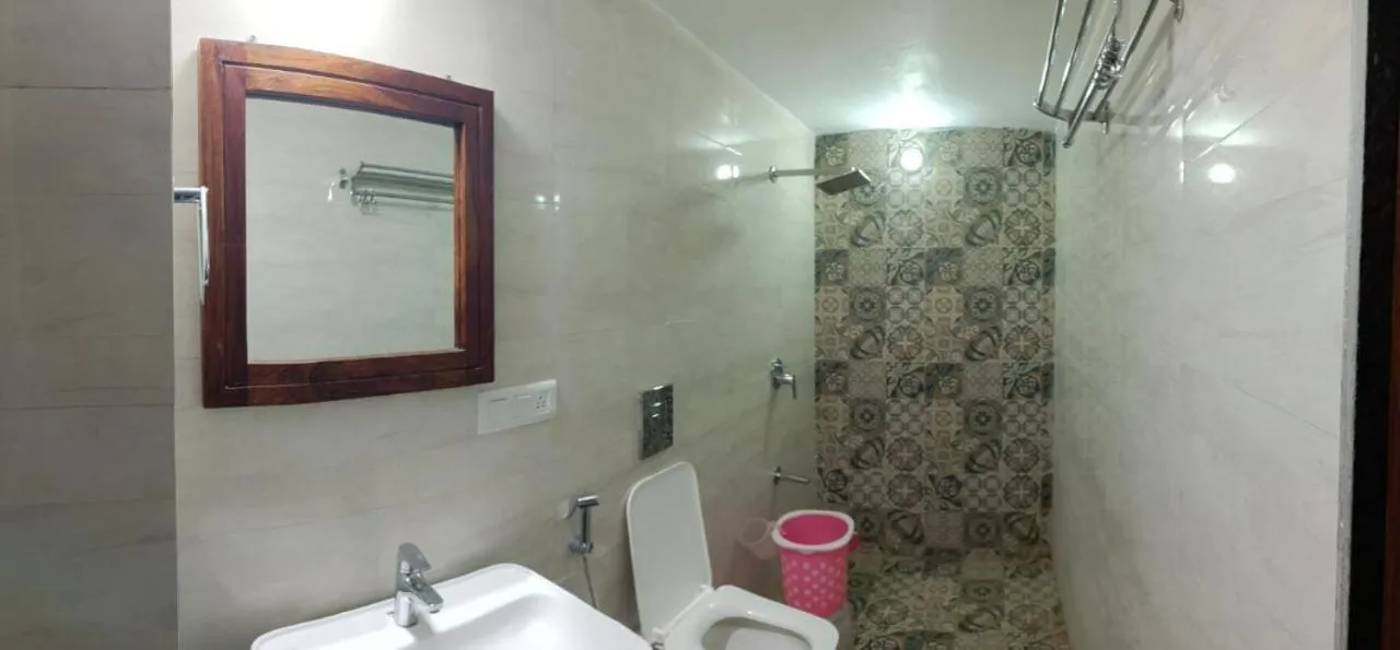 Bathroom in Riviera Madaar Resort