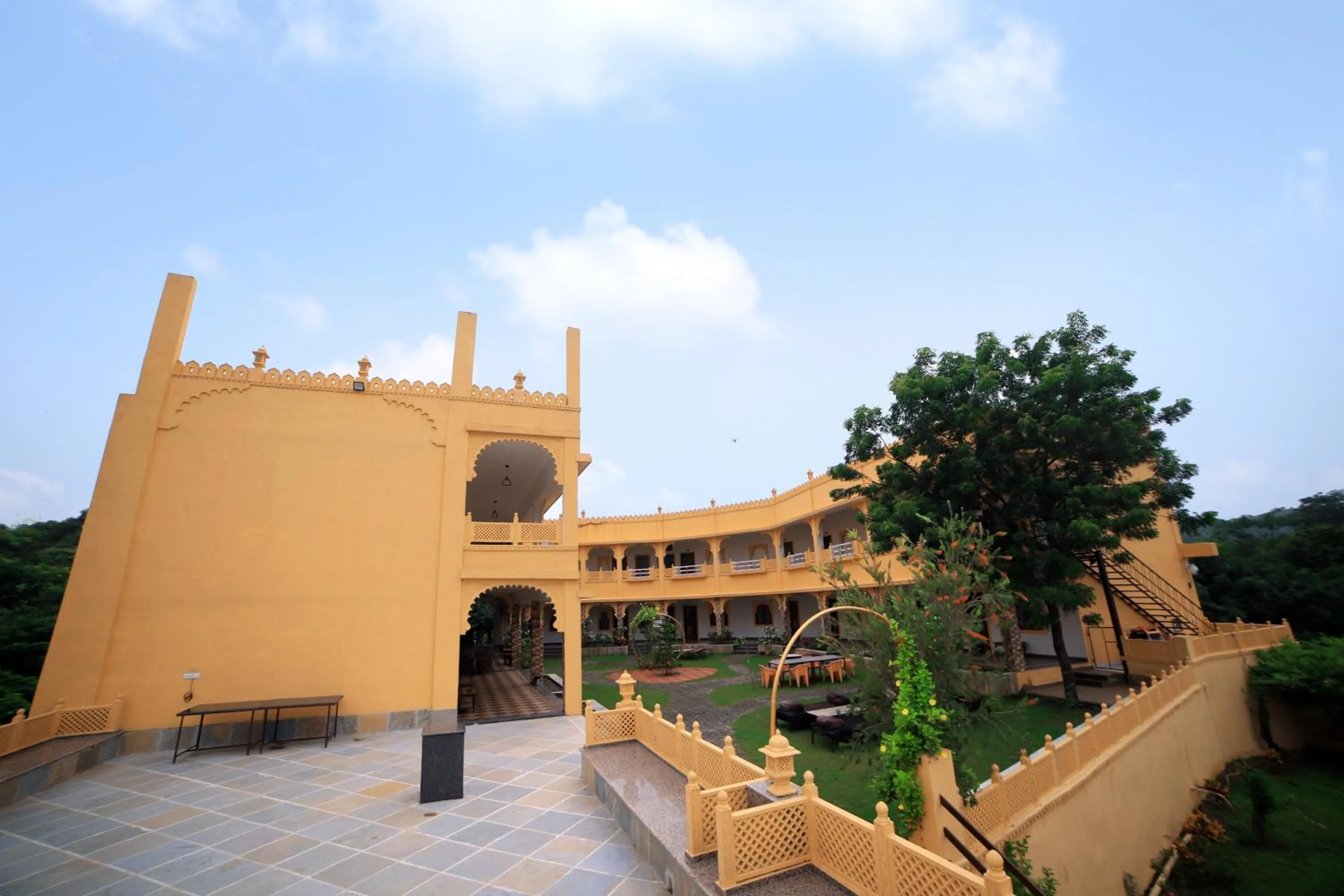 Property building in Riviera Madaar Resort