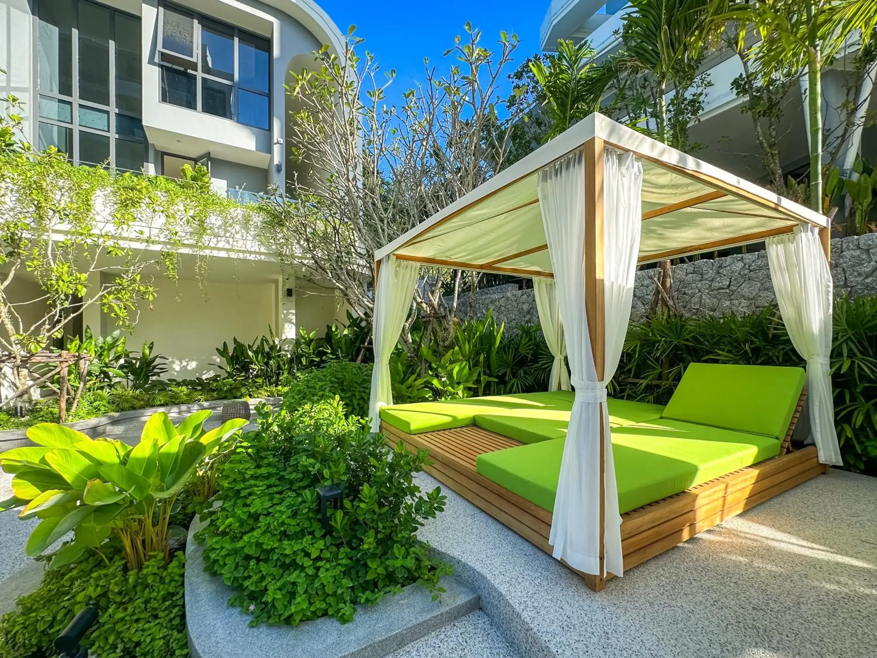 sunbed in La Green Hotel and Residence sunbed in La Green Hotel and Residence