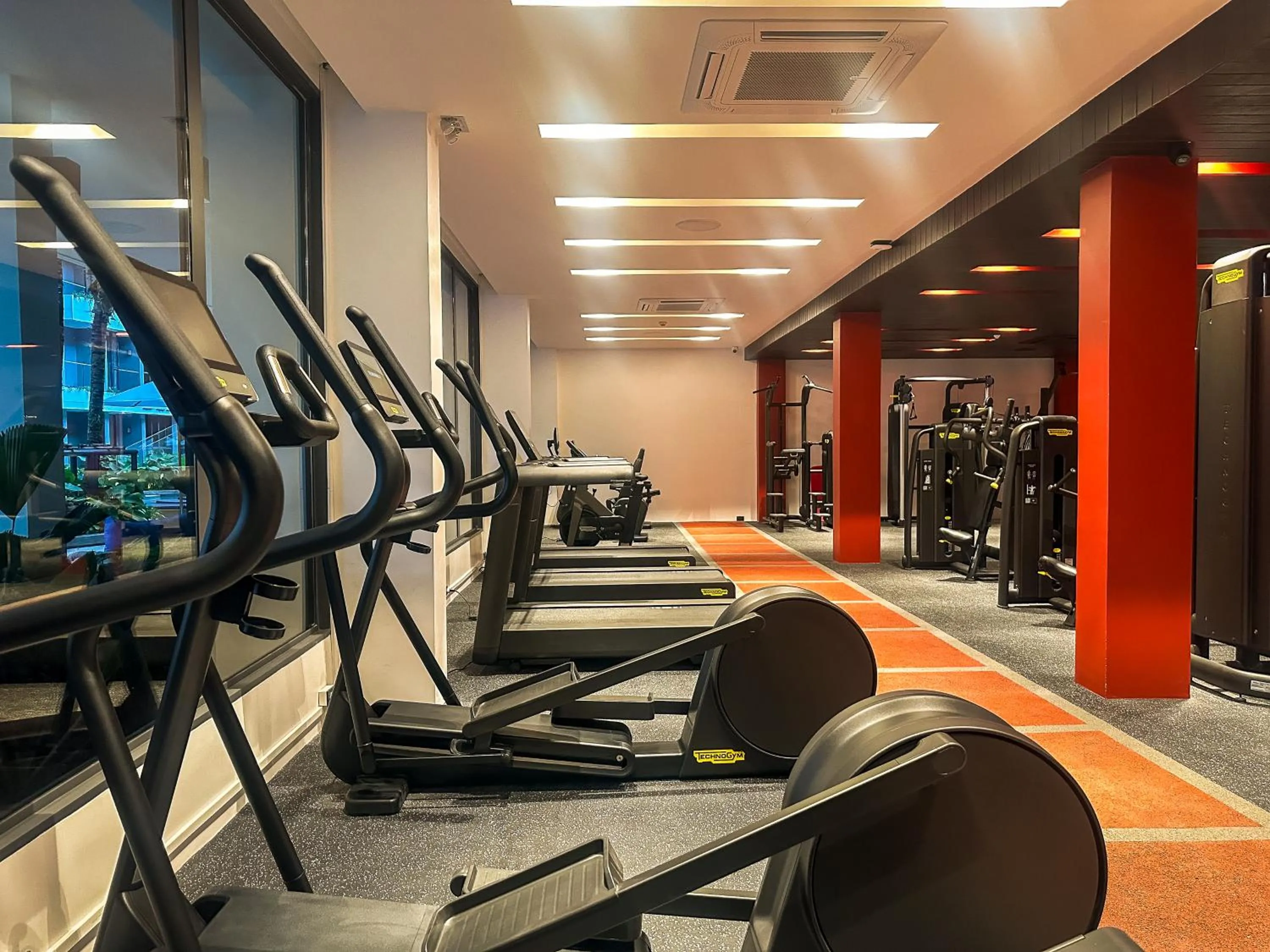 Fitness centre/facilities in La Green Hotel and Residence