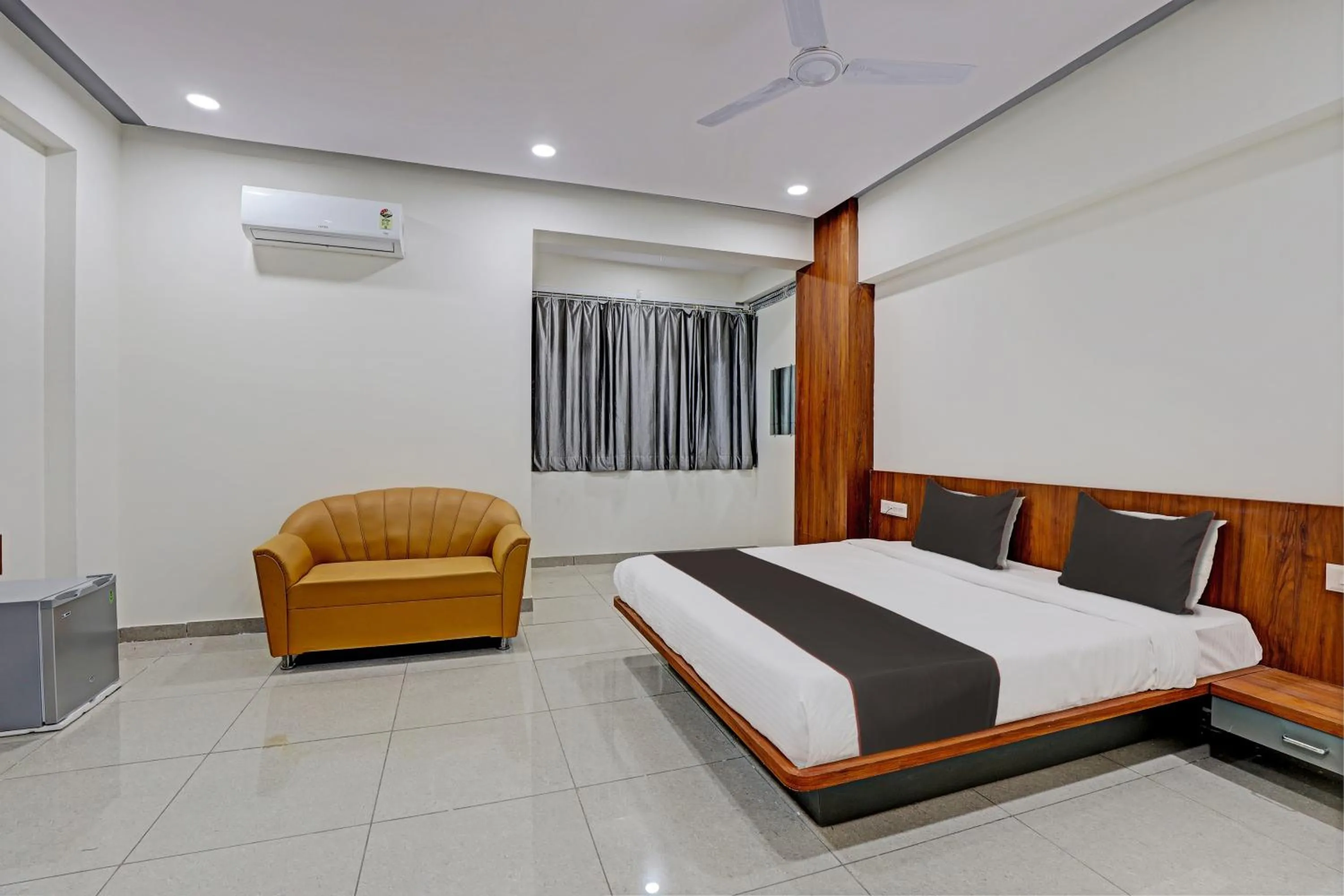 Bedroom, Bed in Collection O KANHA INN