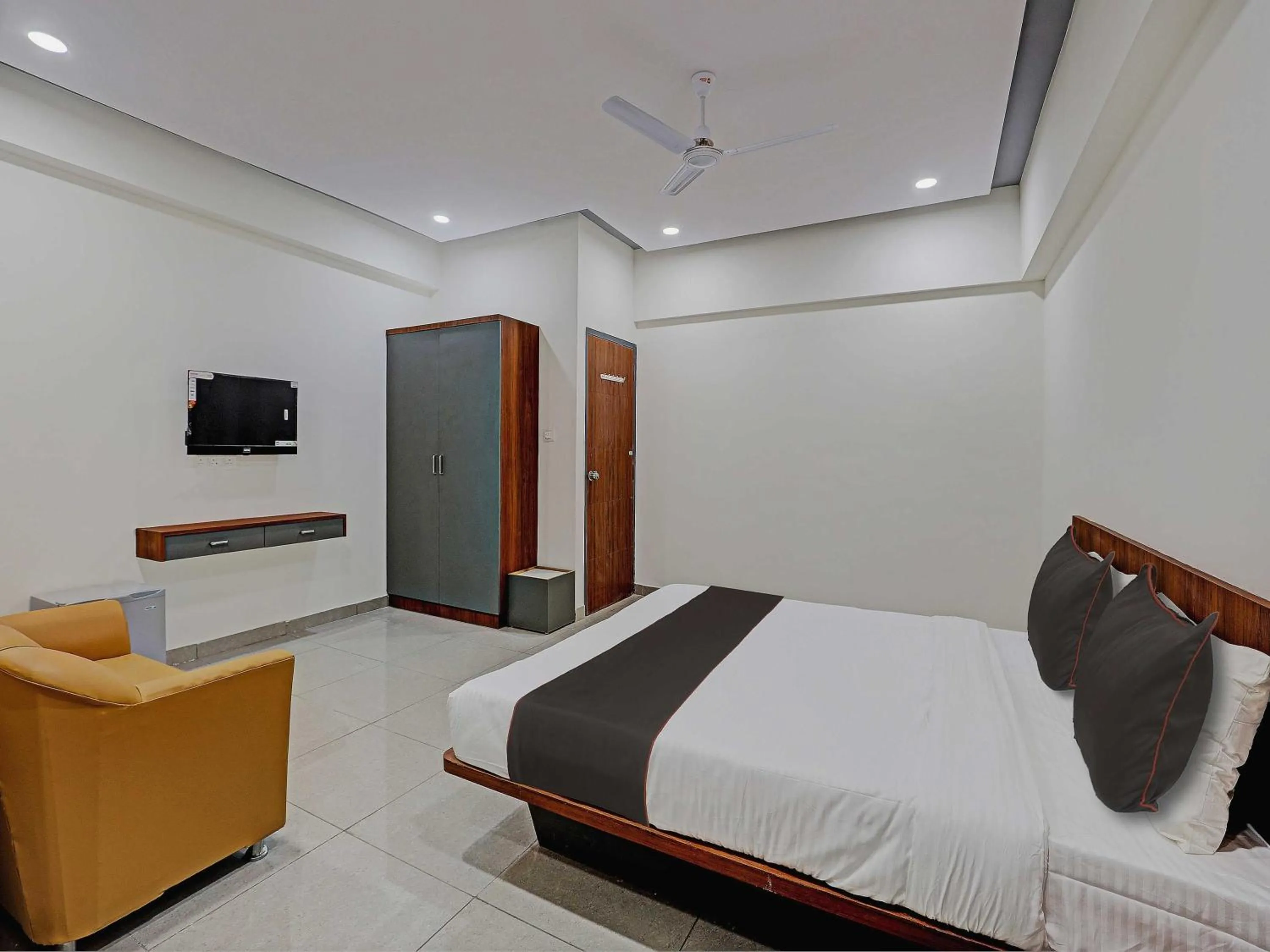 Bedroom, Bed in Collection O KANHA INN