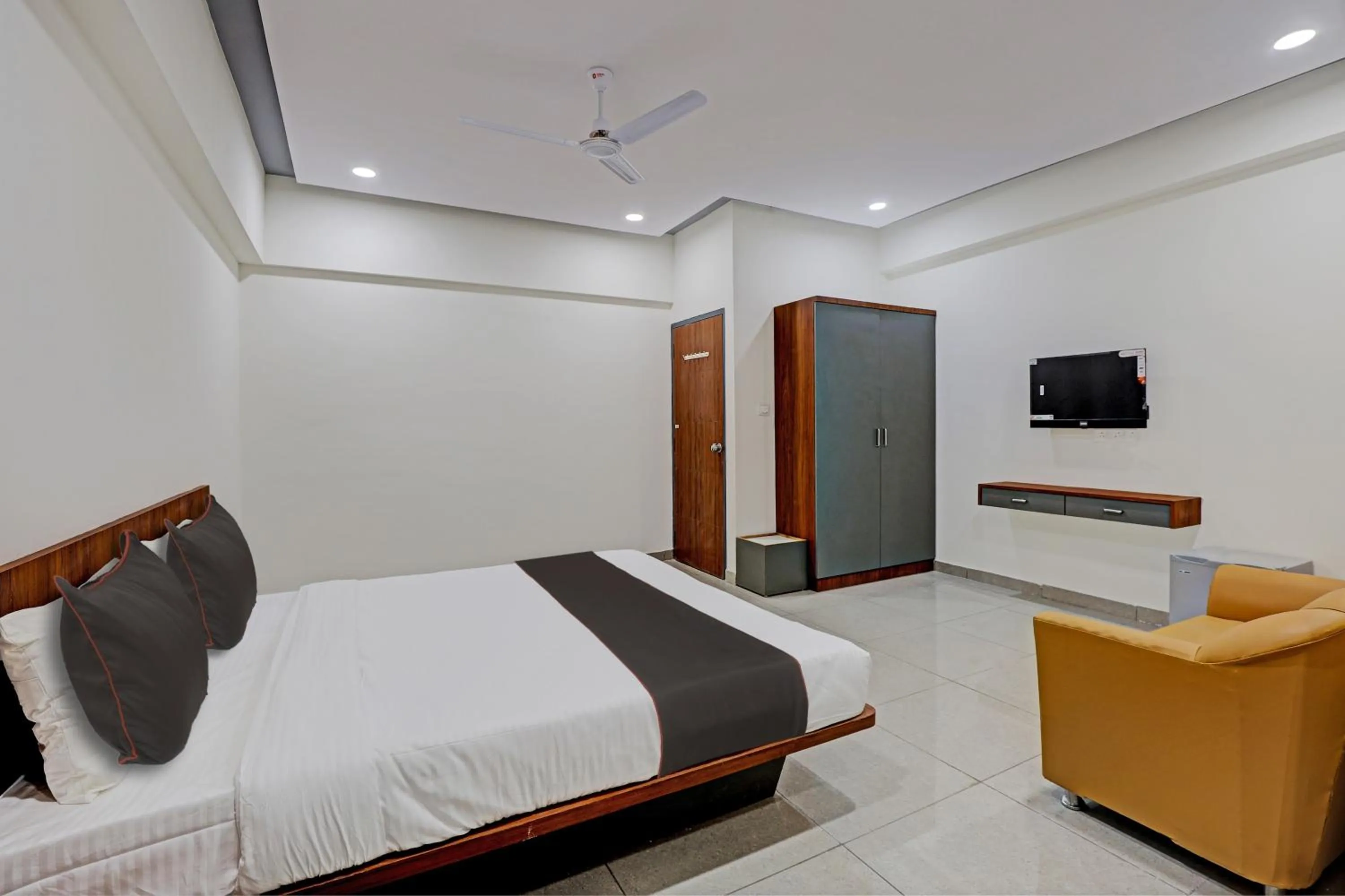 Bedroom, Bed in Collection O KANHA INN